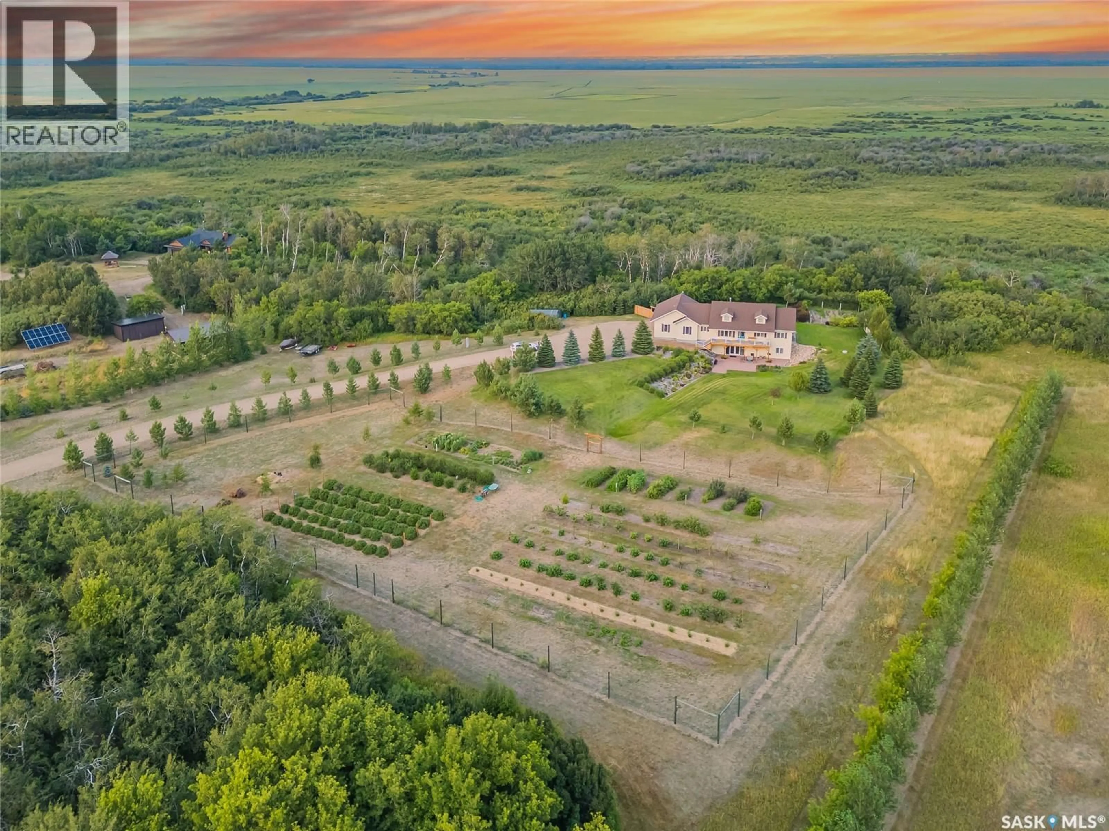 A pic from outside/outdoor area/front of a property/back of a property/a pic from drone, forest/trees view for 15 BUFFALO SPRINGS ROAD, Montrose Rm No. 315 Saskatchewan S7K1N2