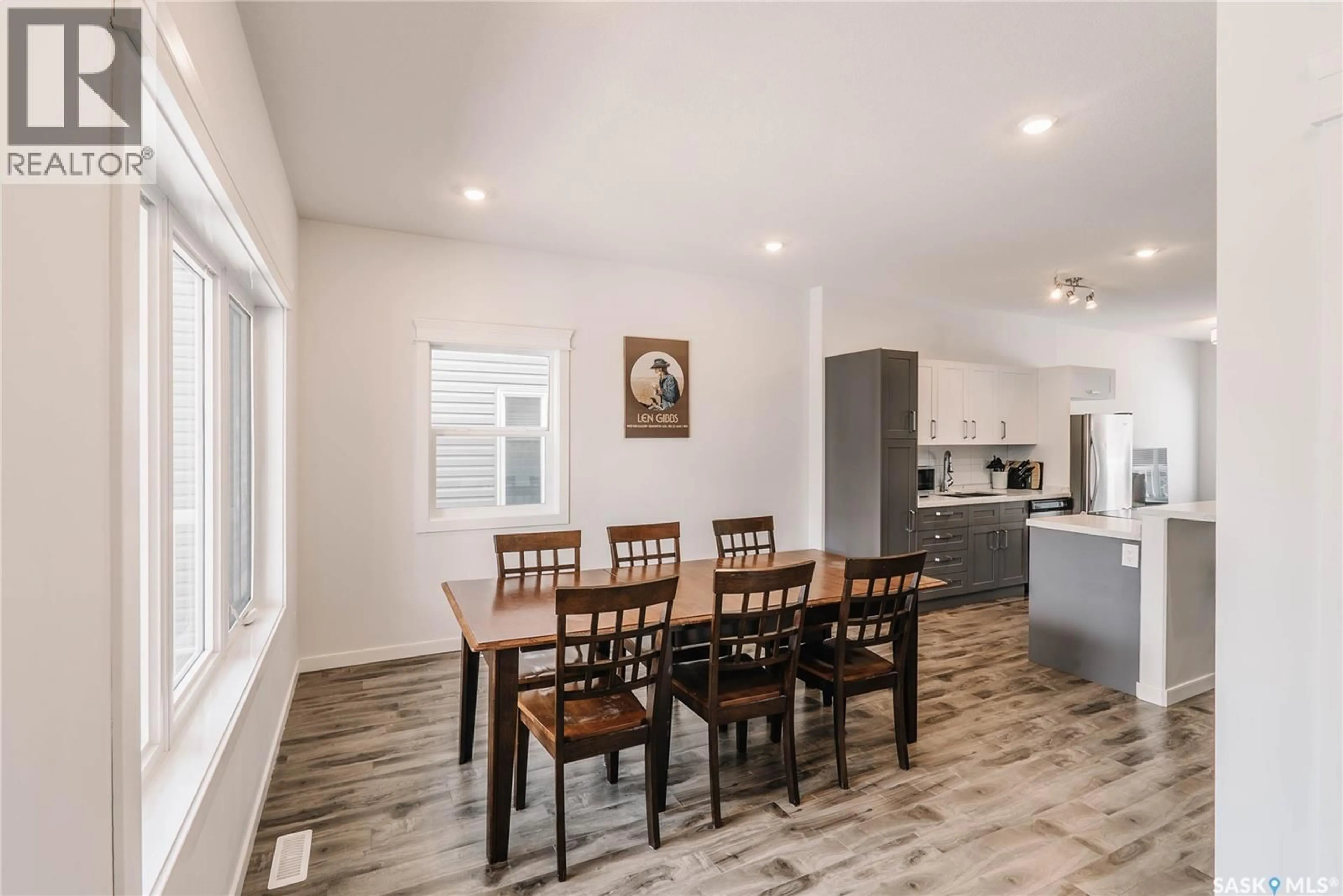 Unknown for 451 L AVENUE, Saskatoon Saskatchewan S7M5Y6