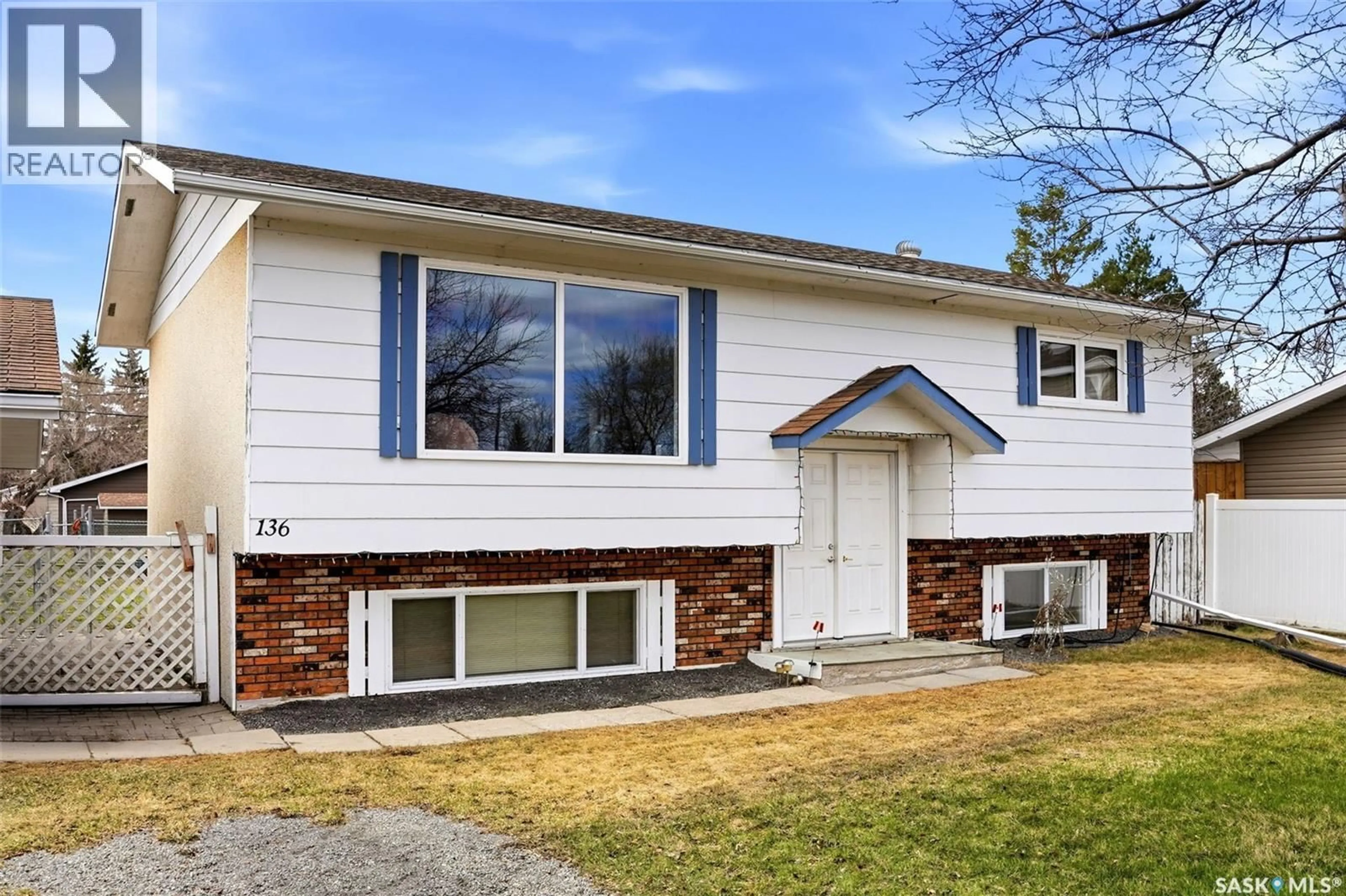 Home with vinyl exterior material, street for 136 LILLIS AVENUE, Mclean Saskatchewan S0G3E0