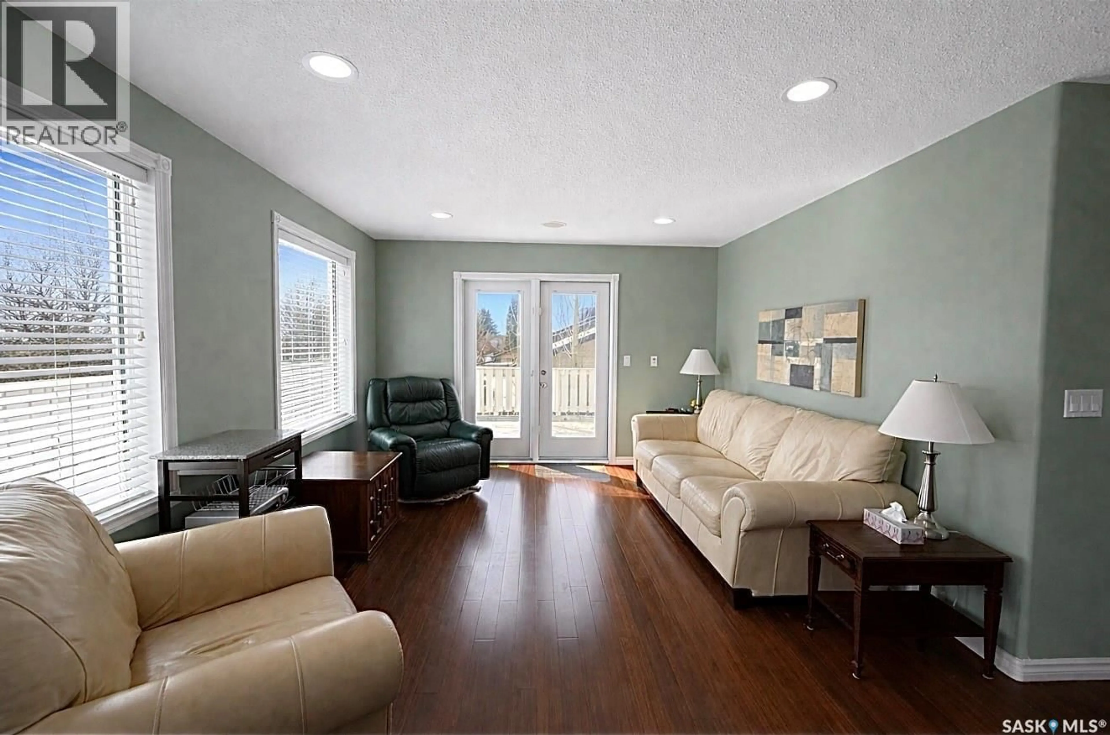 Living room with furniture, unknown for 147 DUCHESS STREET, Elbow Saskatchewan S0L1J0