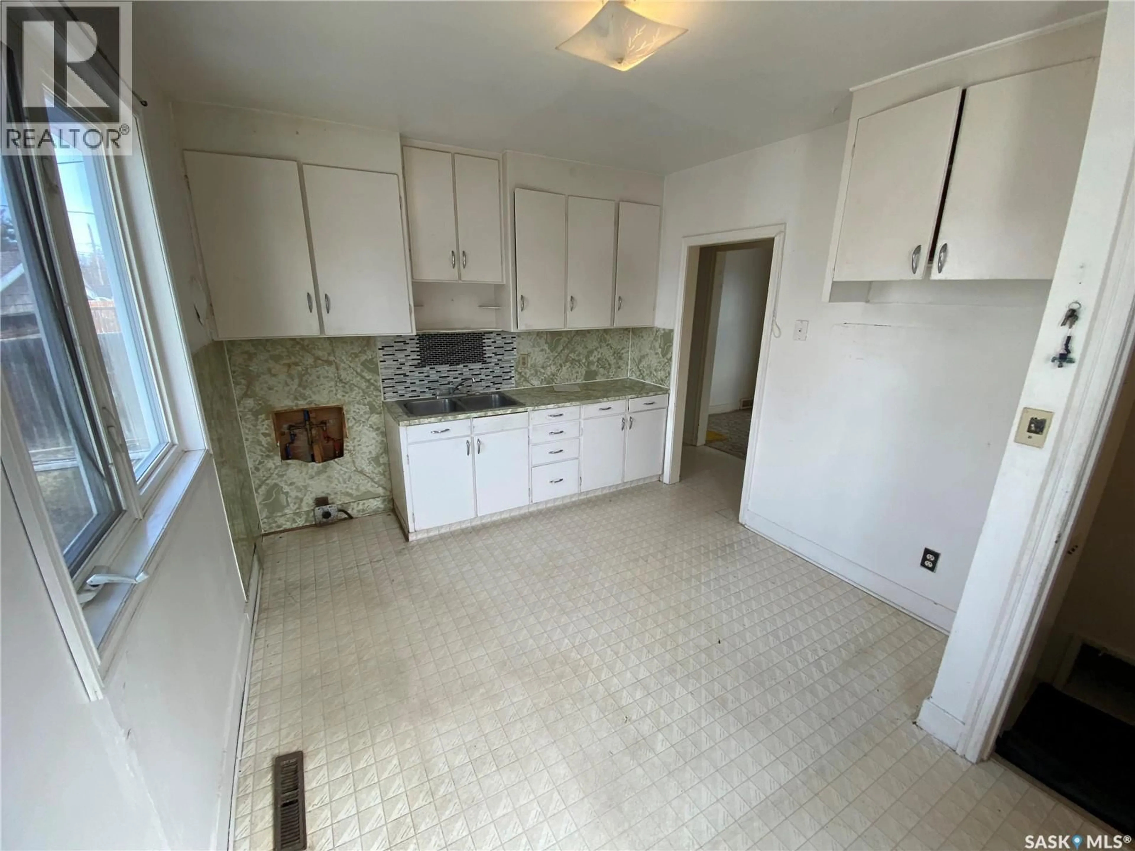 A pic of a room for 52 MACFARLINE AVENUE, Yorkton Saskatchewan S3N2C6
