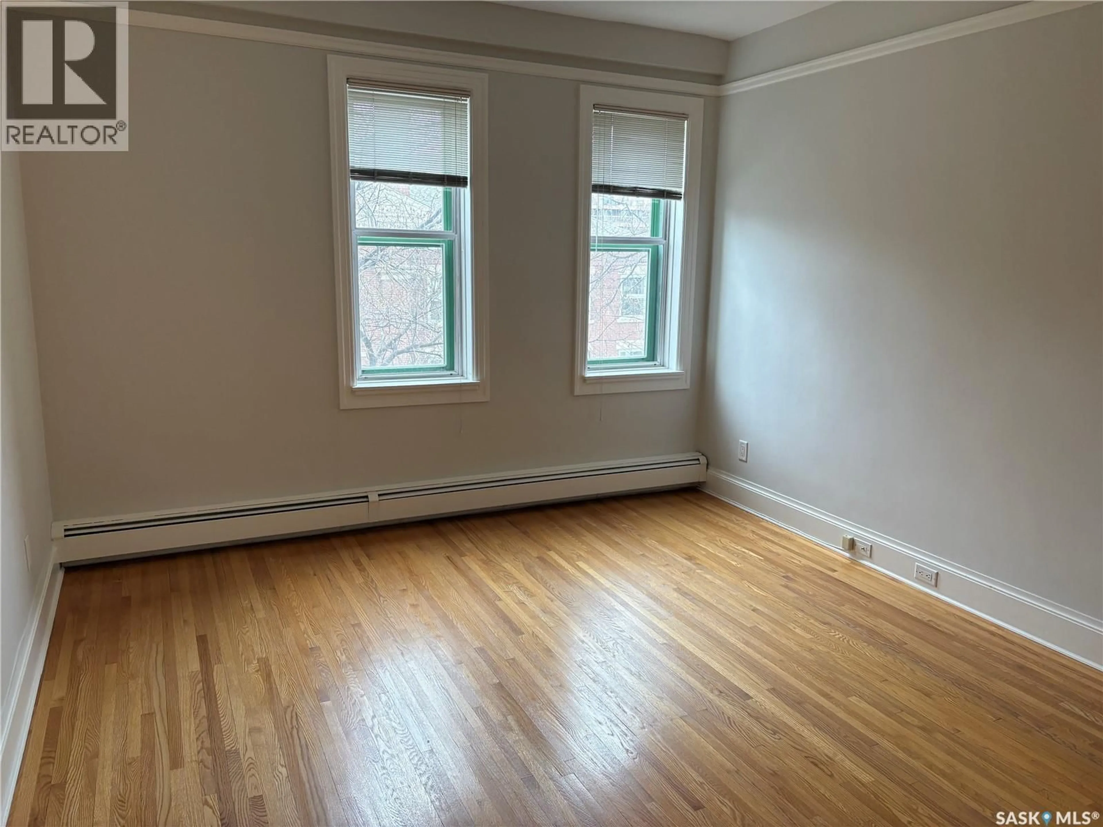 A pic of a room for 303 - 2305 VICTORIA AVENUE, Regina Saskatchewan S4P0S7