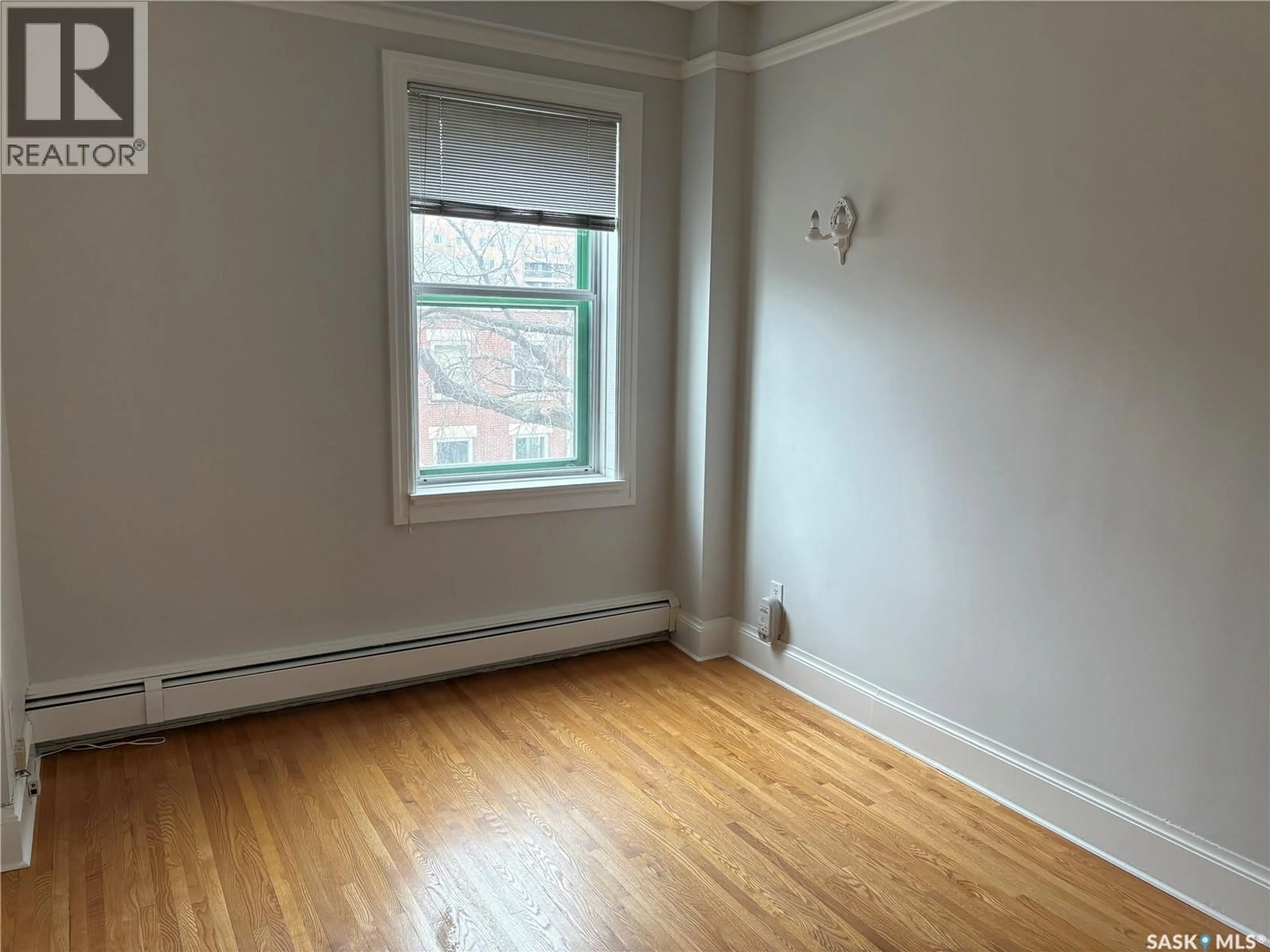 A pic of a room for 303 - 2305 VICTORIA AVENUE, Regina Saskatchewan S4P0S7