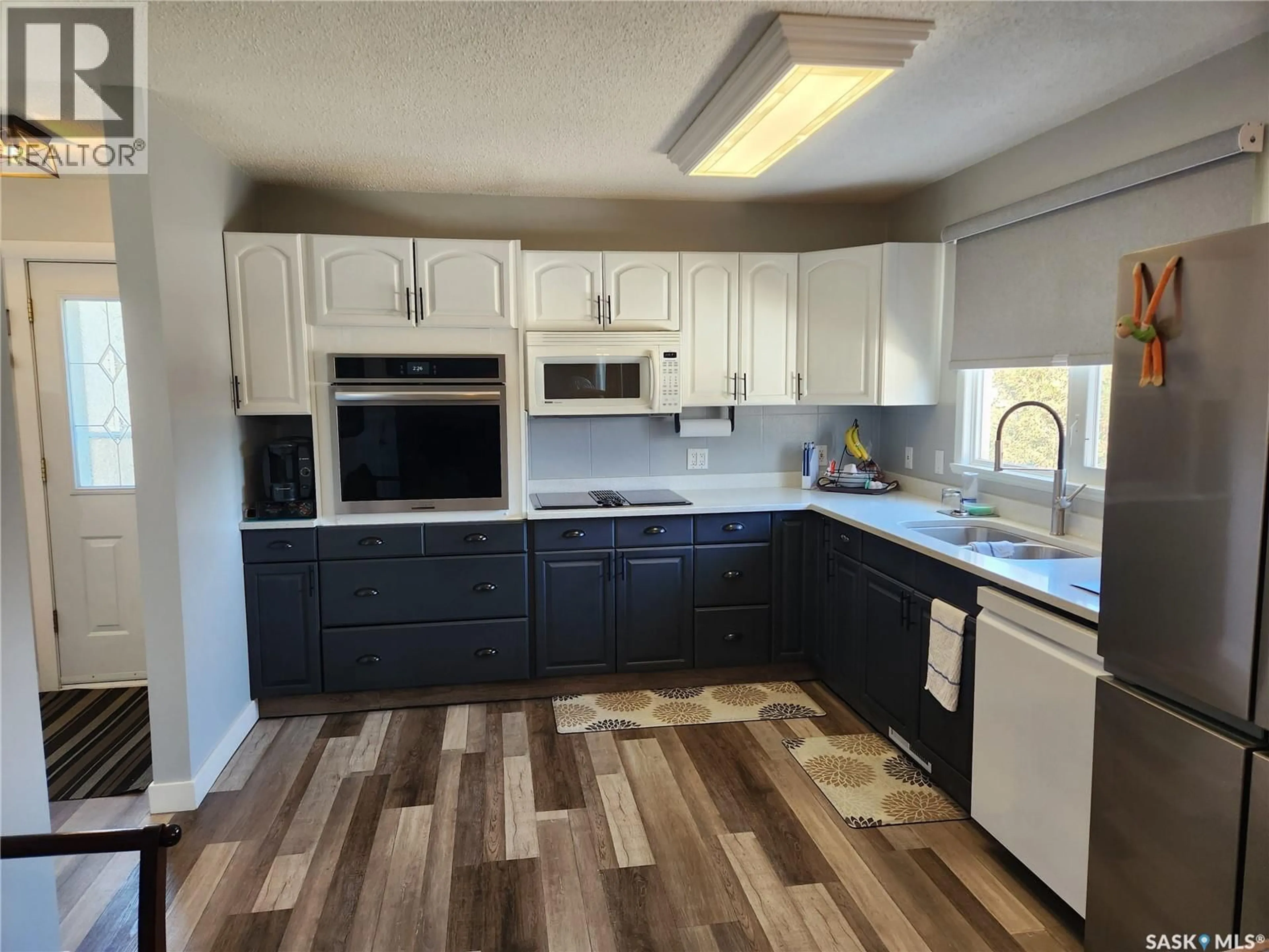 Open concept kitchen, unknown for 1305 95TH STREET, Tisdale Saskatchewan S0E1T0