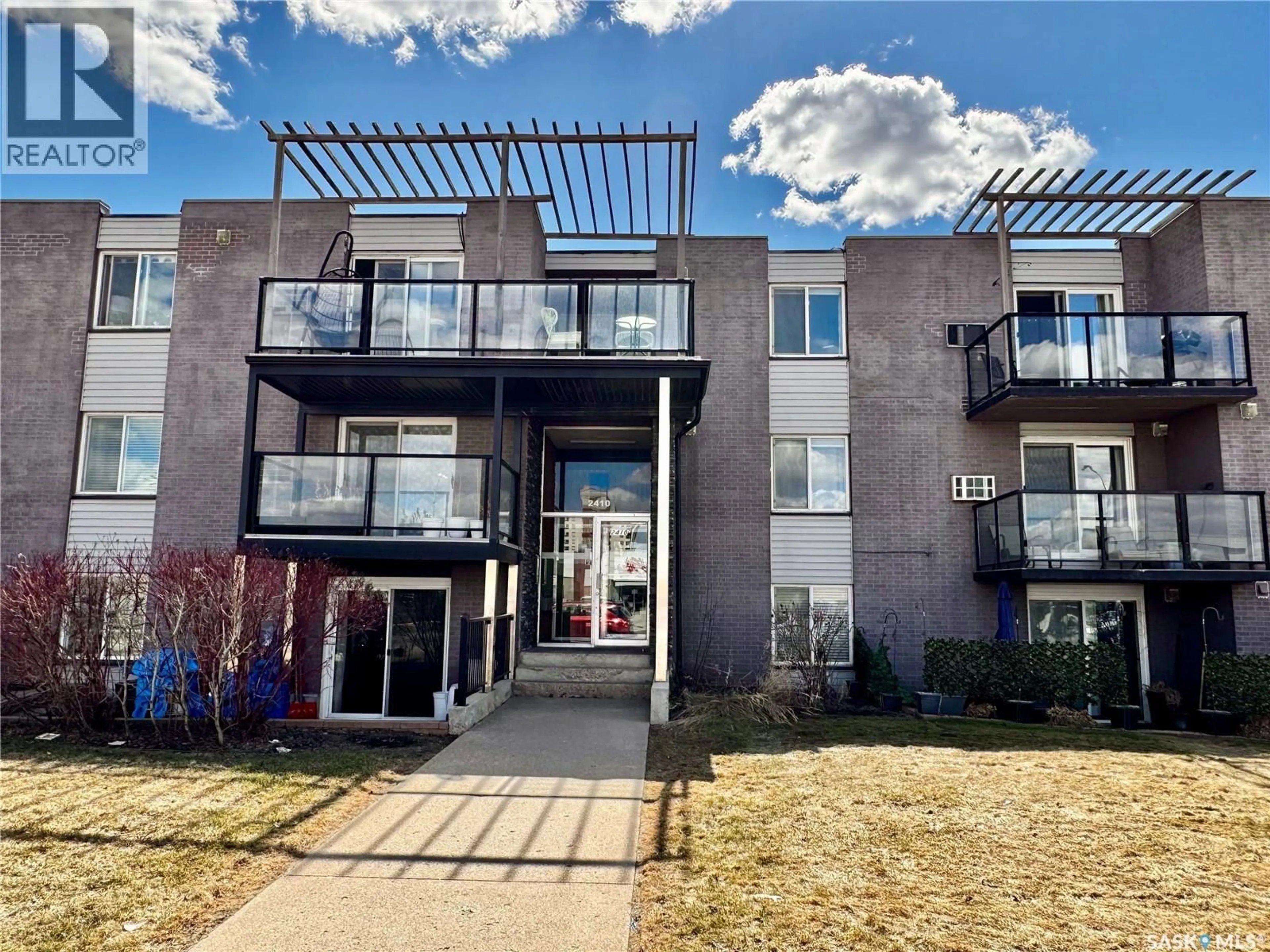 Unknown for 14 2410 LOUISE STREET, Saskatoon Saskatchewan S7J3L8