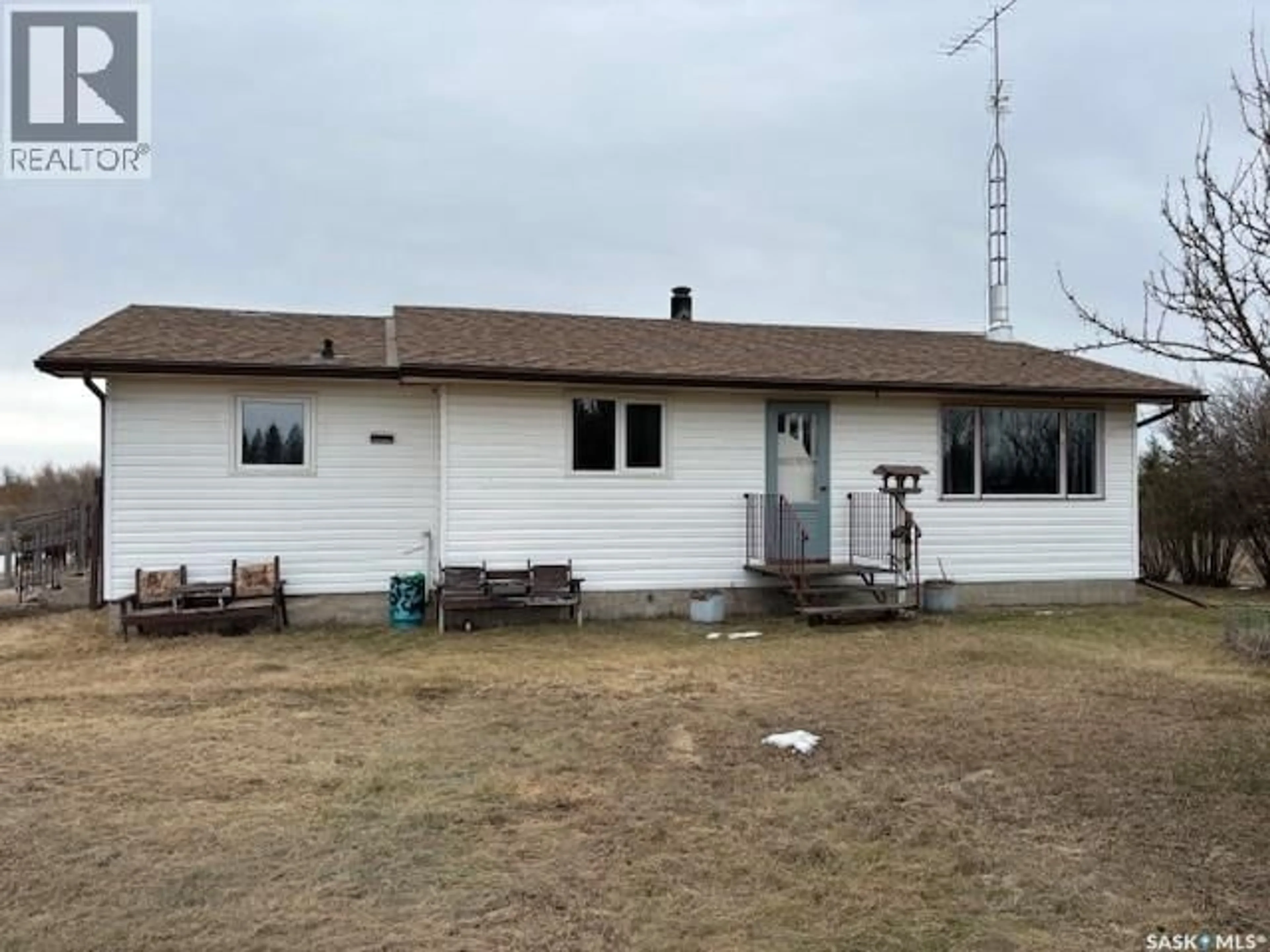 A pic from outside/outdoor area/front of a property/back of a property/a pic from drone, building for PAWLIW ACREAGE, Preeceville Rm No. 334 Saskatchewan S0A3B0