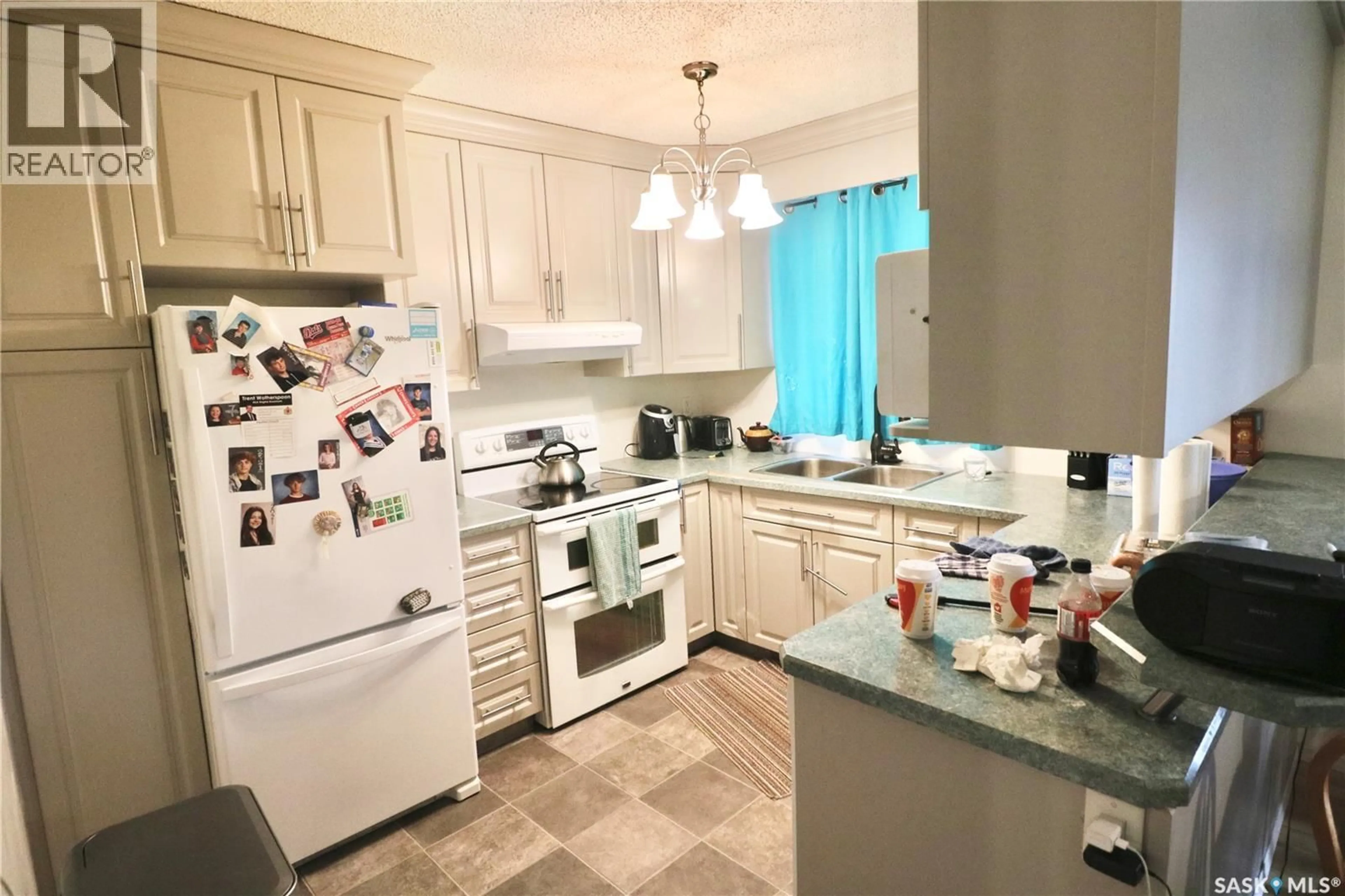 Standard kitchen, ceramic/tile floor for 6507 1ST AVENUE, Regina Saskatchewan S4T7C2