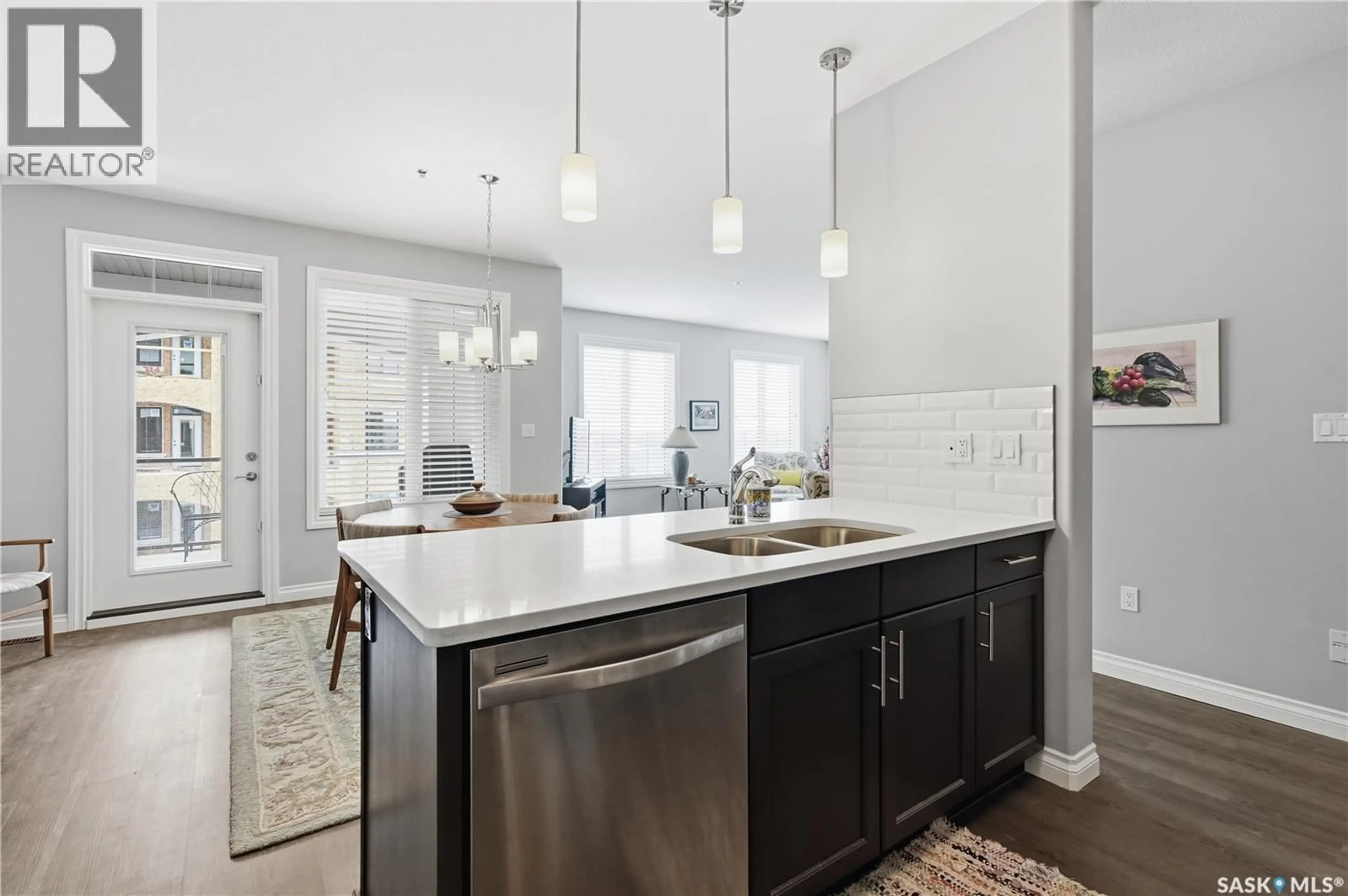 Open concept kitchen, ceramic/tile floor for 302 - 4570 HARBOUR LANDING DRIVE, Regina Saskatchewan S4W0R8