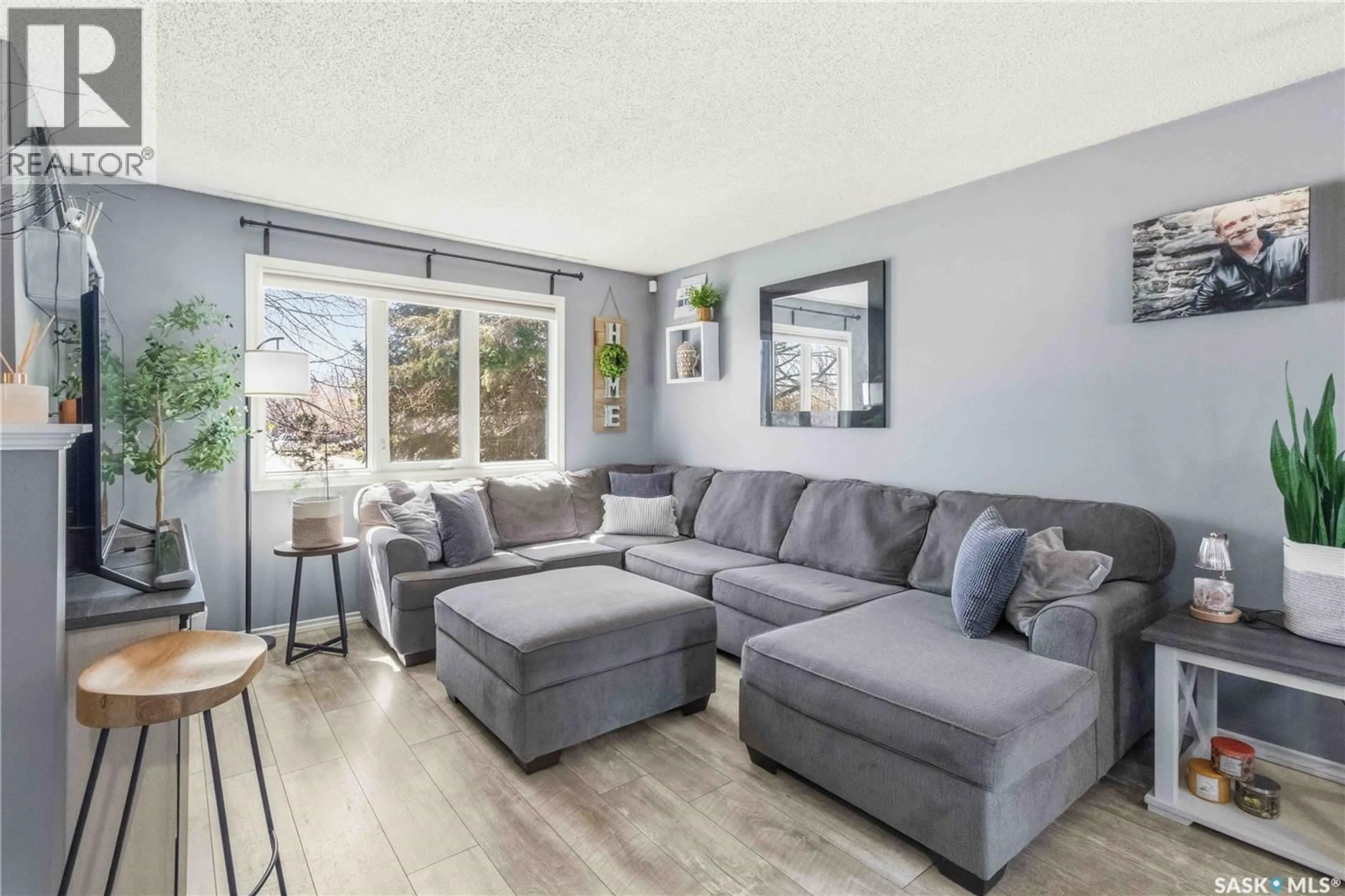 Living room with furniture, unknown for 401 3RD STREET, Martensville Saskatchewan S0K2T2