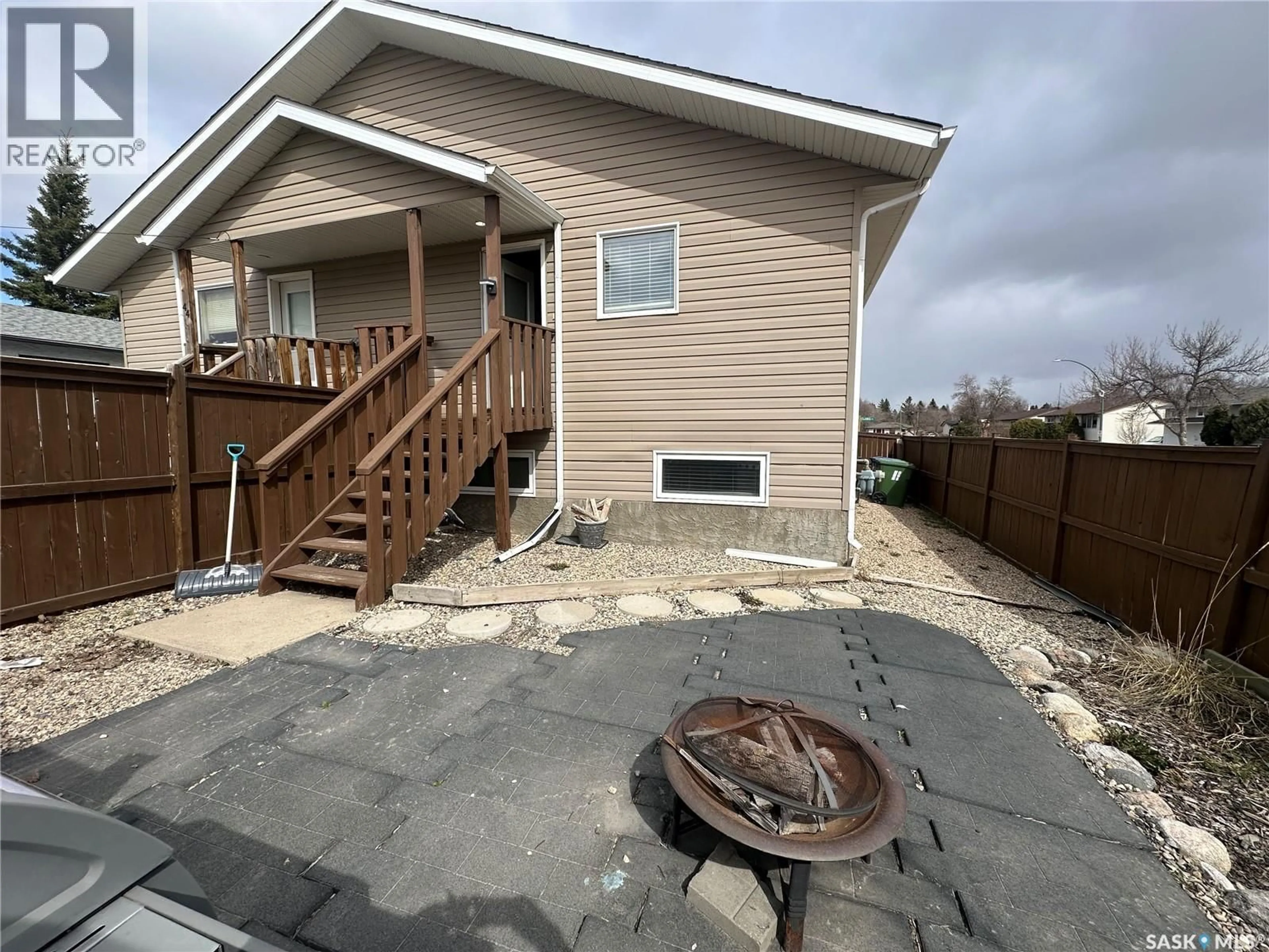 Patio, unknown for 46 CLARKE AVENUE, Yorkton Saskatchewan S3N2M3