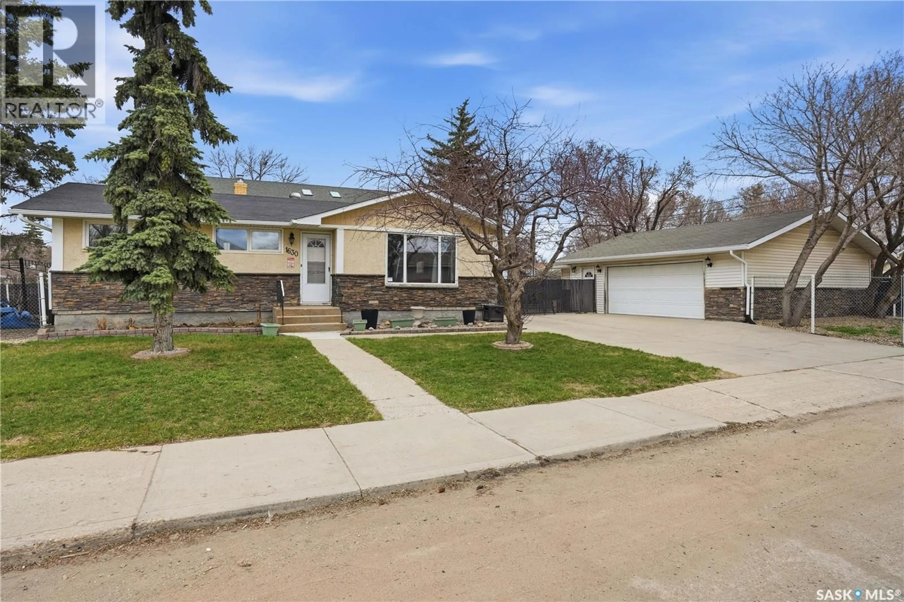 Unknown for 1630 1ST AVENUE, Regina Saskatchewan S4R0Z6