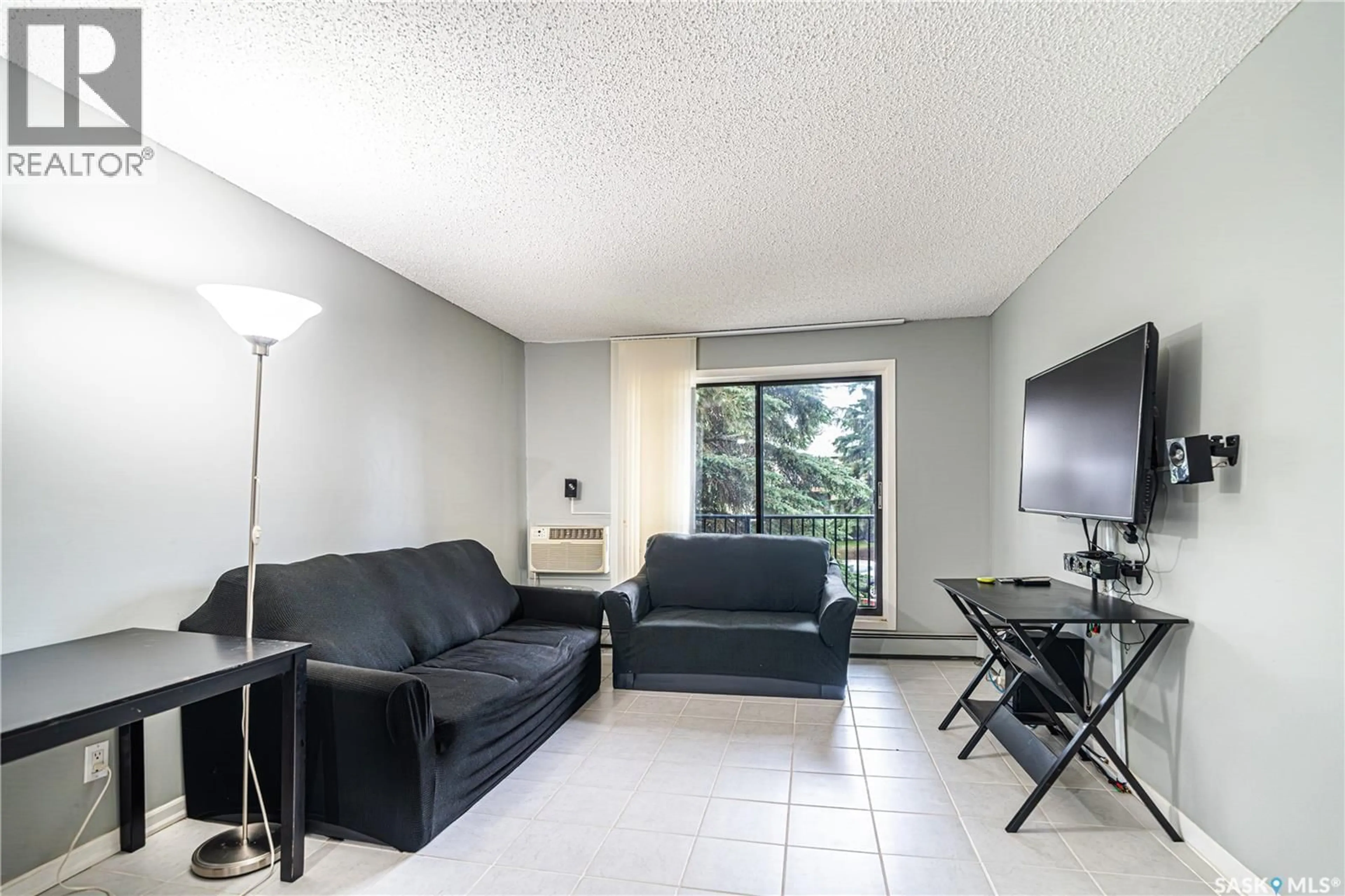 Living room with furniture, unknown for 4219 - 18 DEGEER STREET, Saskatoon Saskatchewan S7H4N6