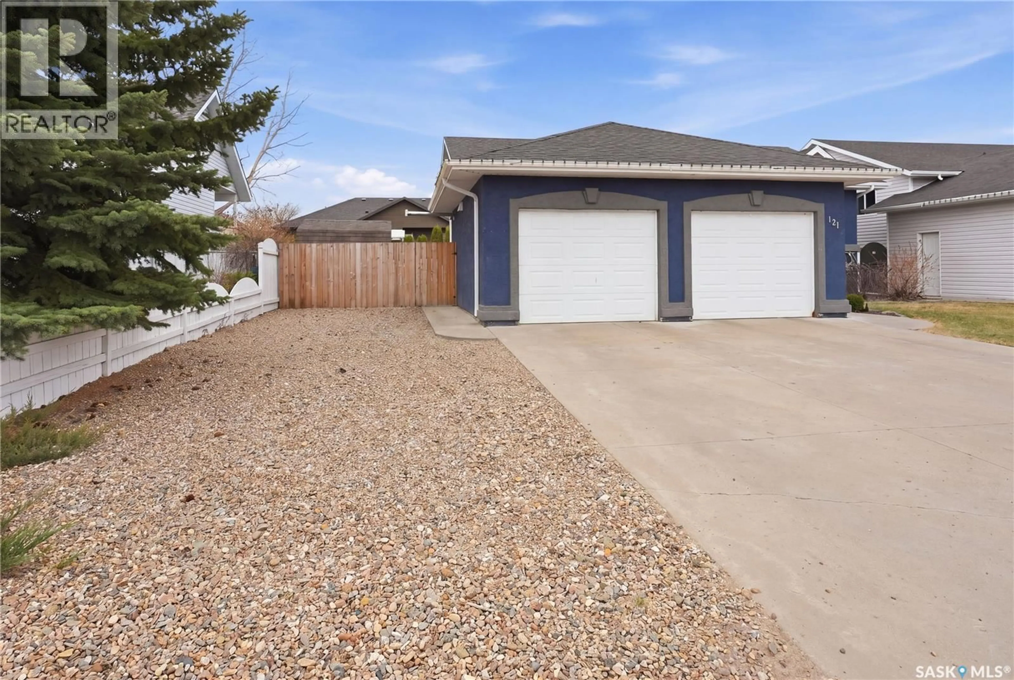 Home with vinyl exterior material, street for 131 15TH STREET, Battleford Saskatchewan S0M0E0