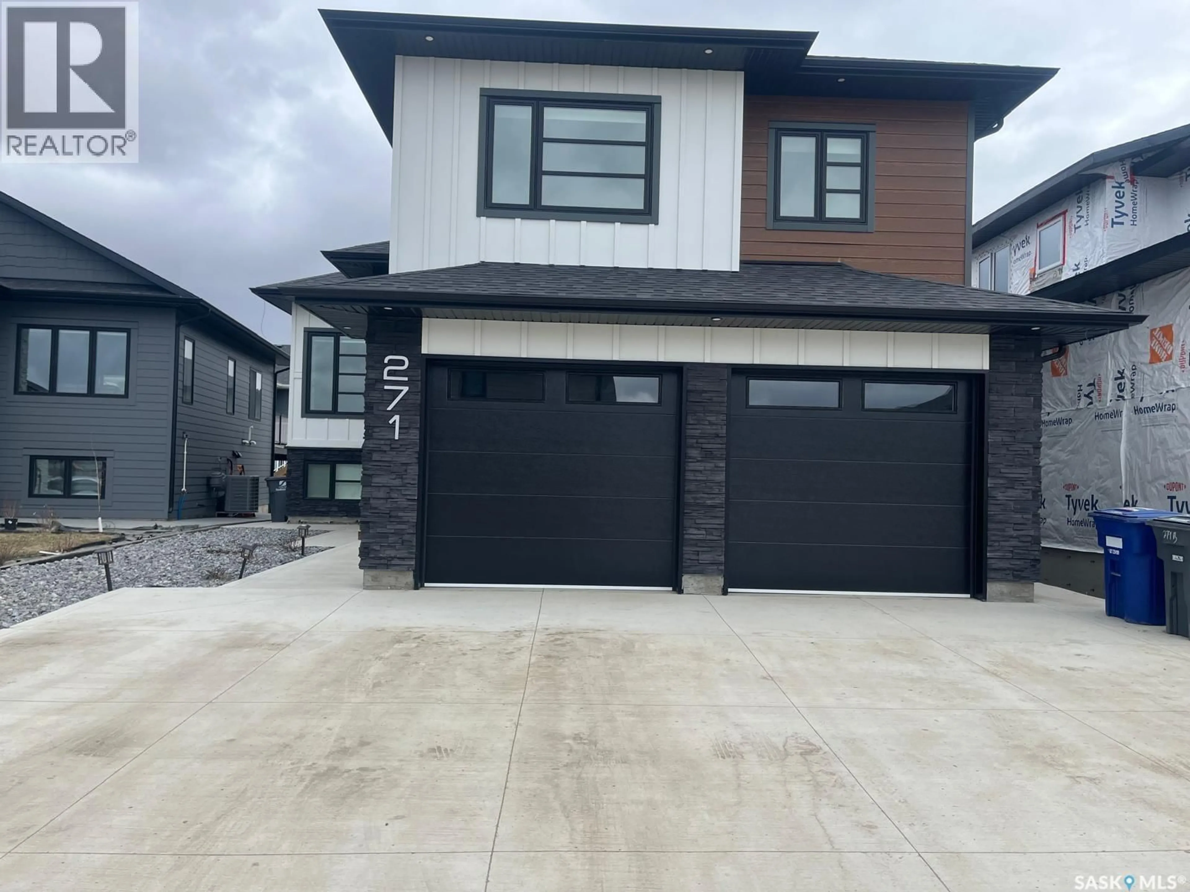 Unknown for 271 DZIADYK MANOR, Saskatoon Saskatchewan S7V1M5