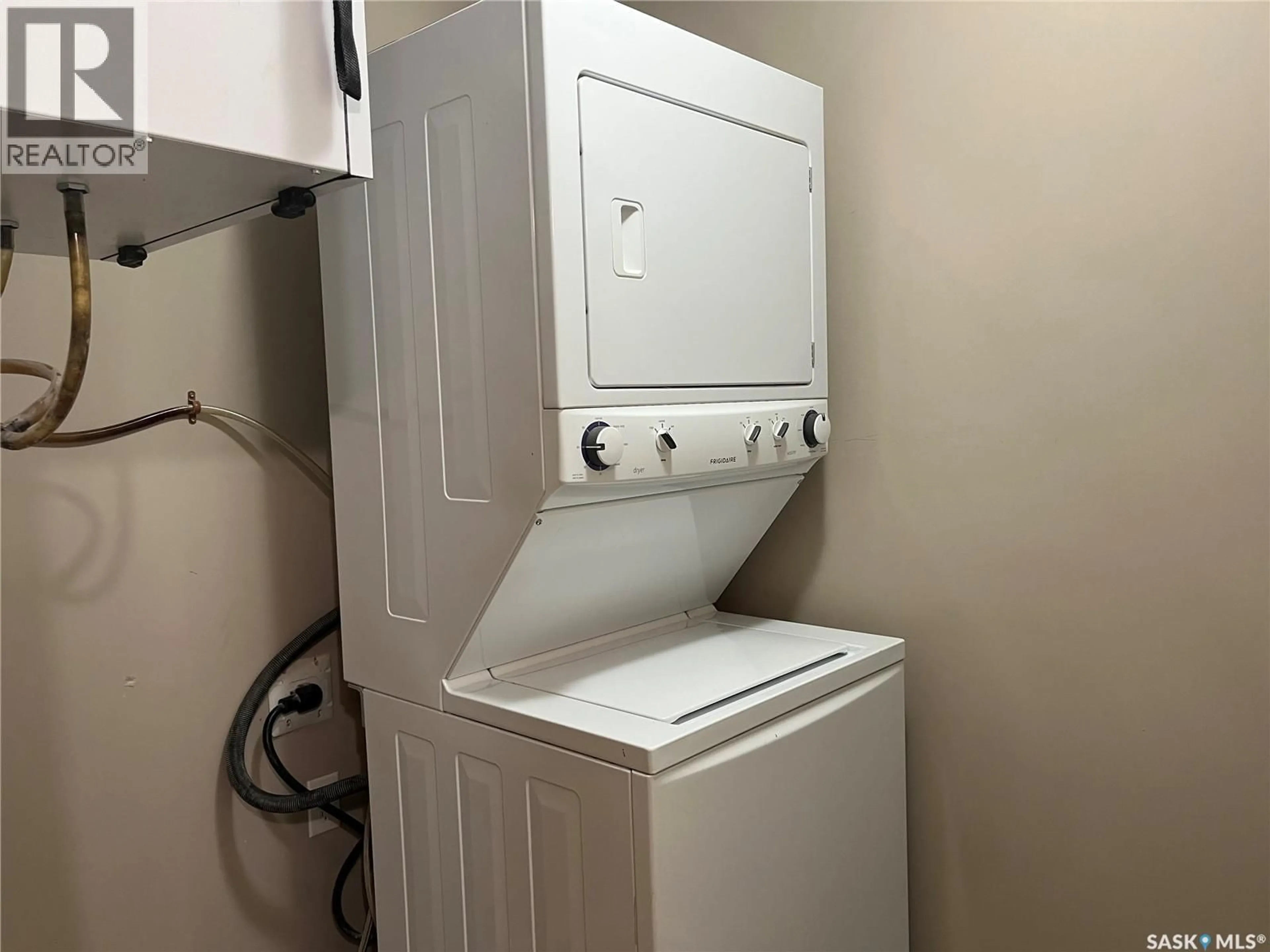 Laundry room for 5612 - 67 GORDON ROAD, Regina Saskatchewan S4P2T1