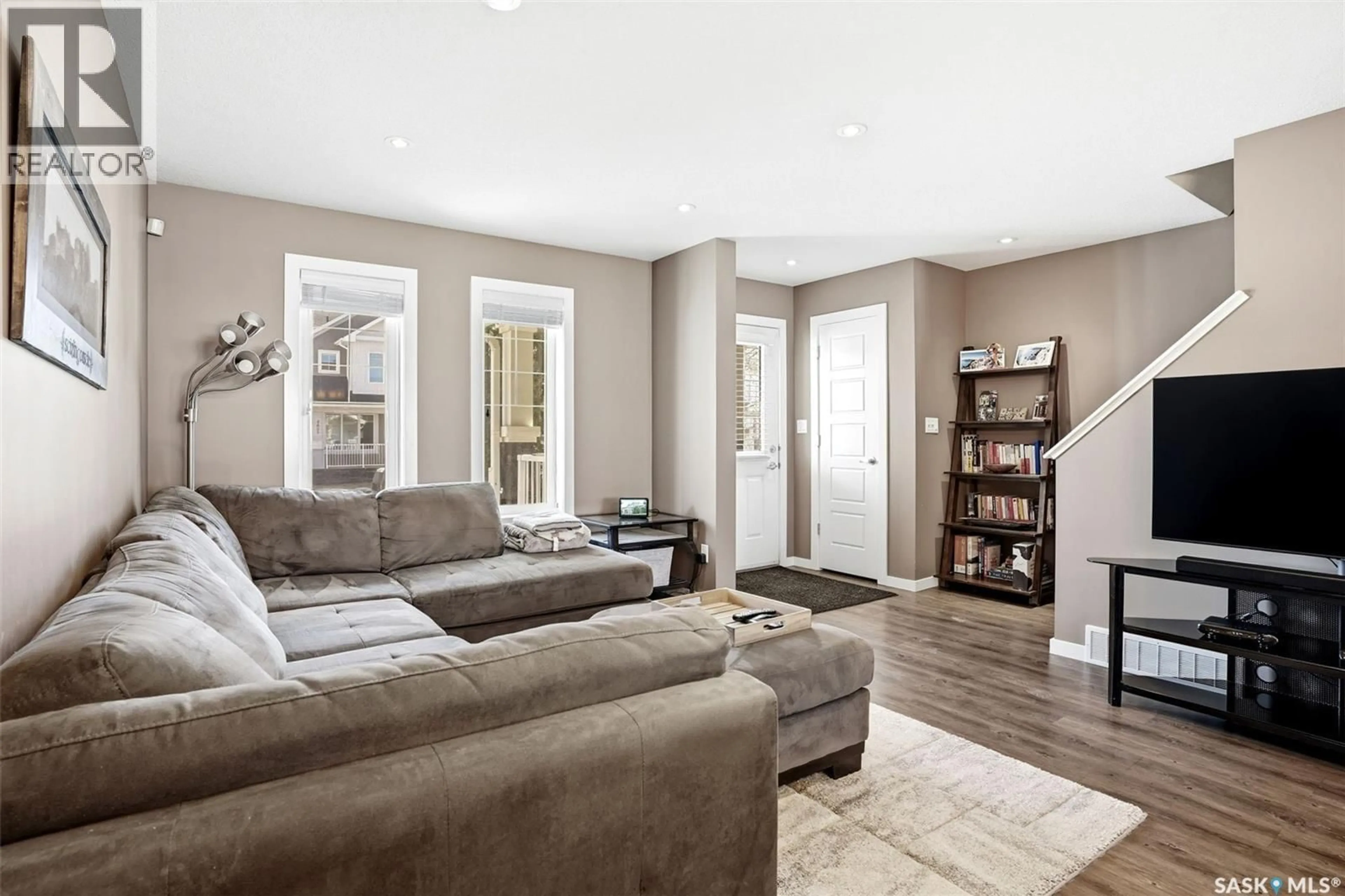 Living room with furniture, unknown for 4604 ALBULET DRIVE, Regina Saskatchewan S4W0R3