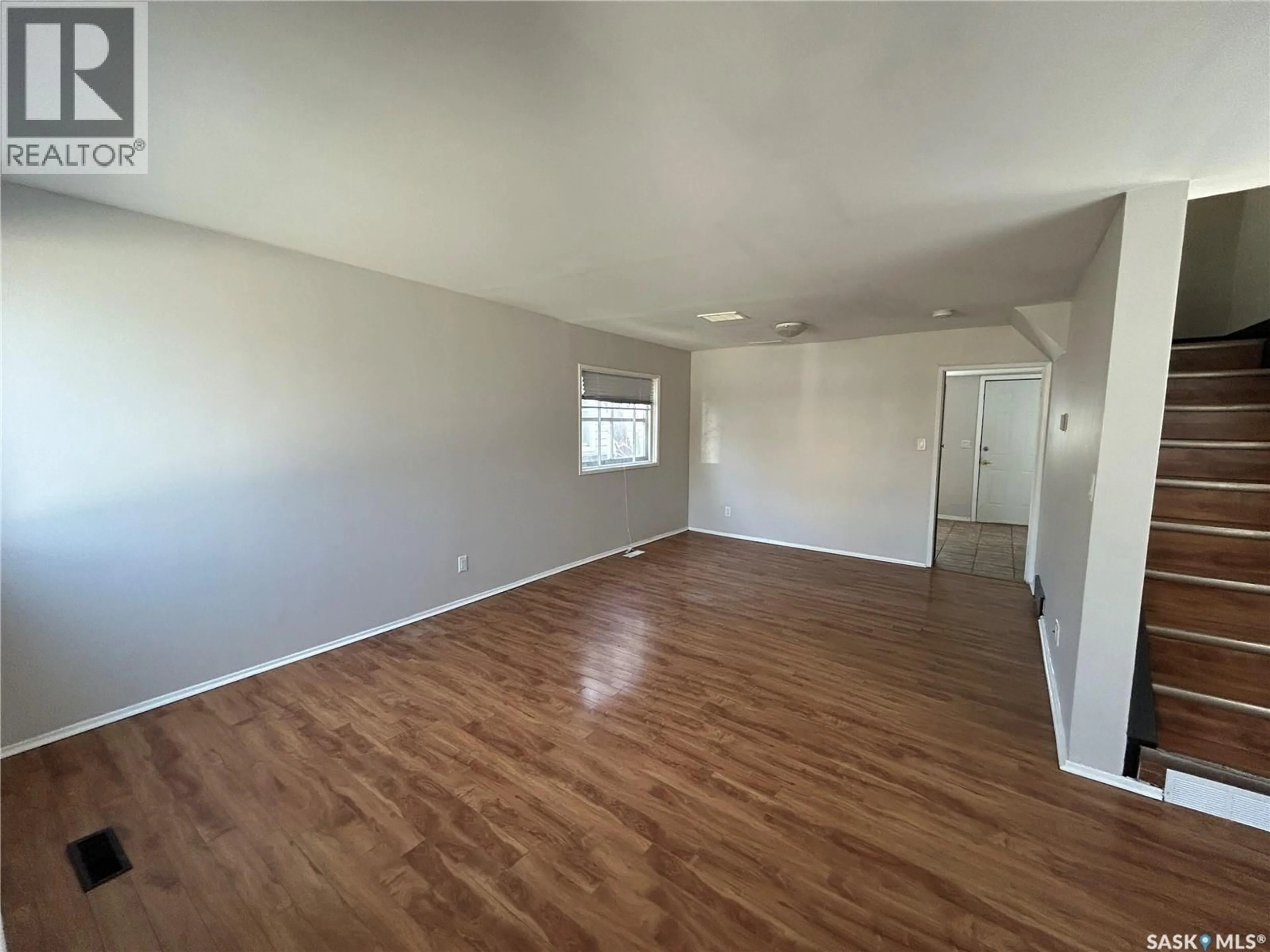 A pic of a room for 607 28TH STREET, Saskatoon Saskatchewan S7L0L2