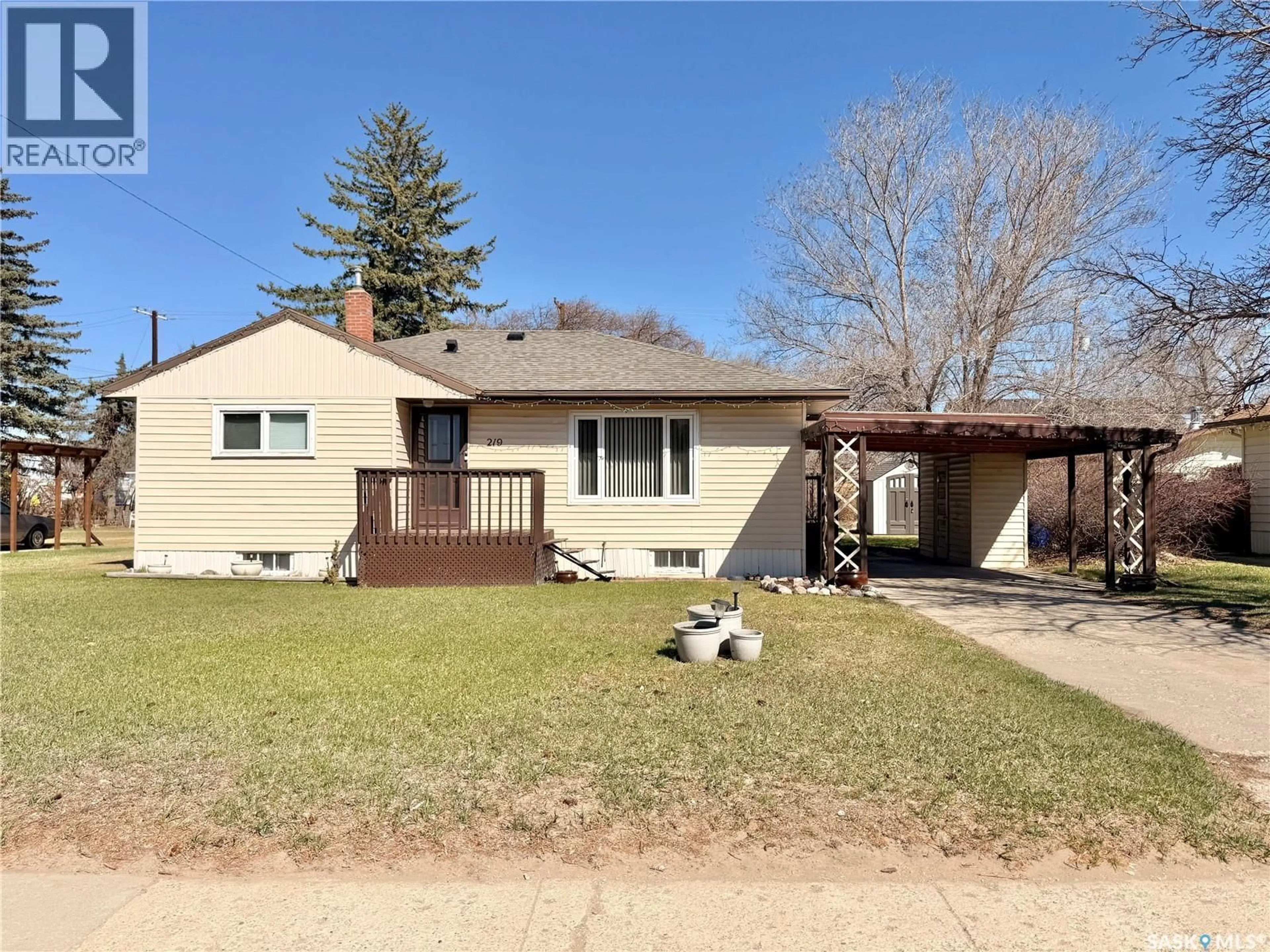 Unknown for 219 THOMSON STREET, Outlook Saskatchewan S0L2N0
