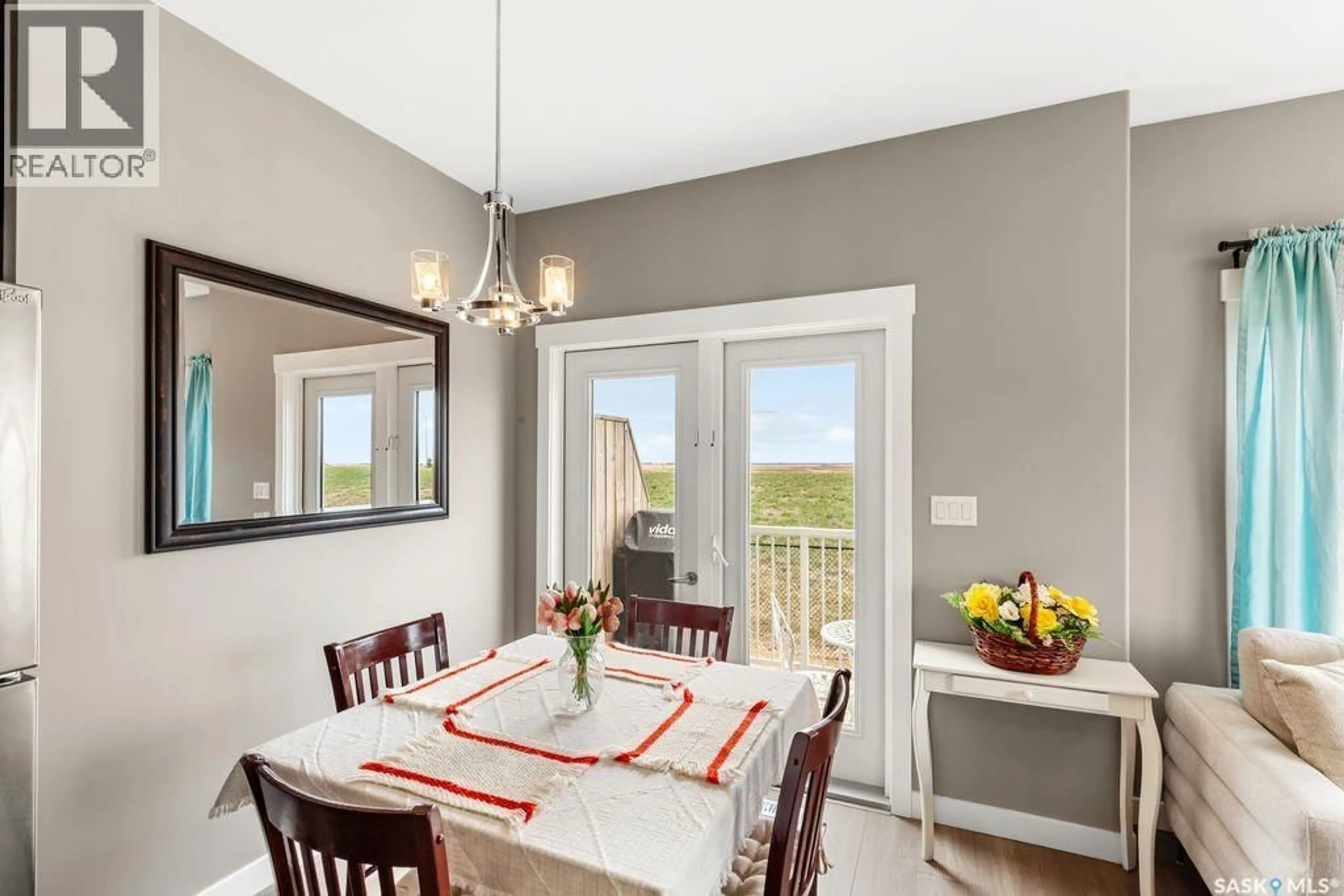 Dining room, unknown for 510 - 37 KLOPPENBURG CRESCENT, Saskatoon Saskatchewan S7W0X8