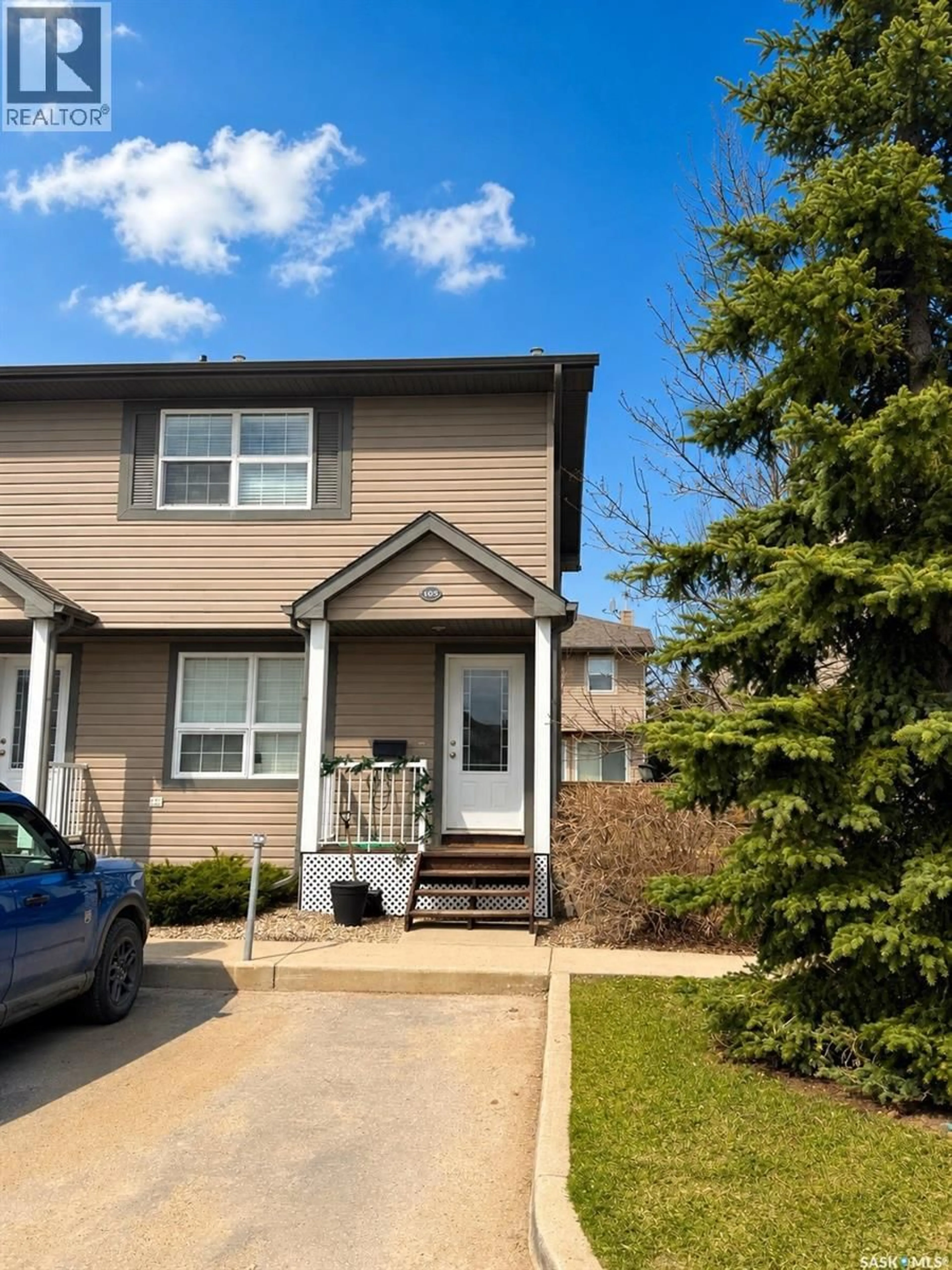 Home with vinyl exterior material, street for 350 - 105 MACCORMACK ROAD, Martensville Saskatchewan S0K0A2
