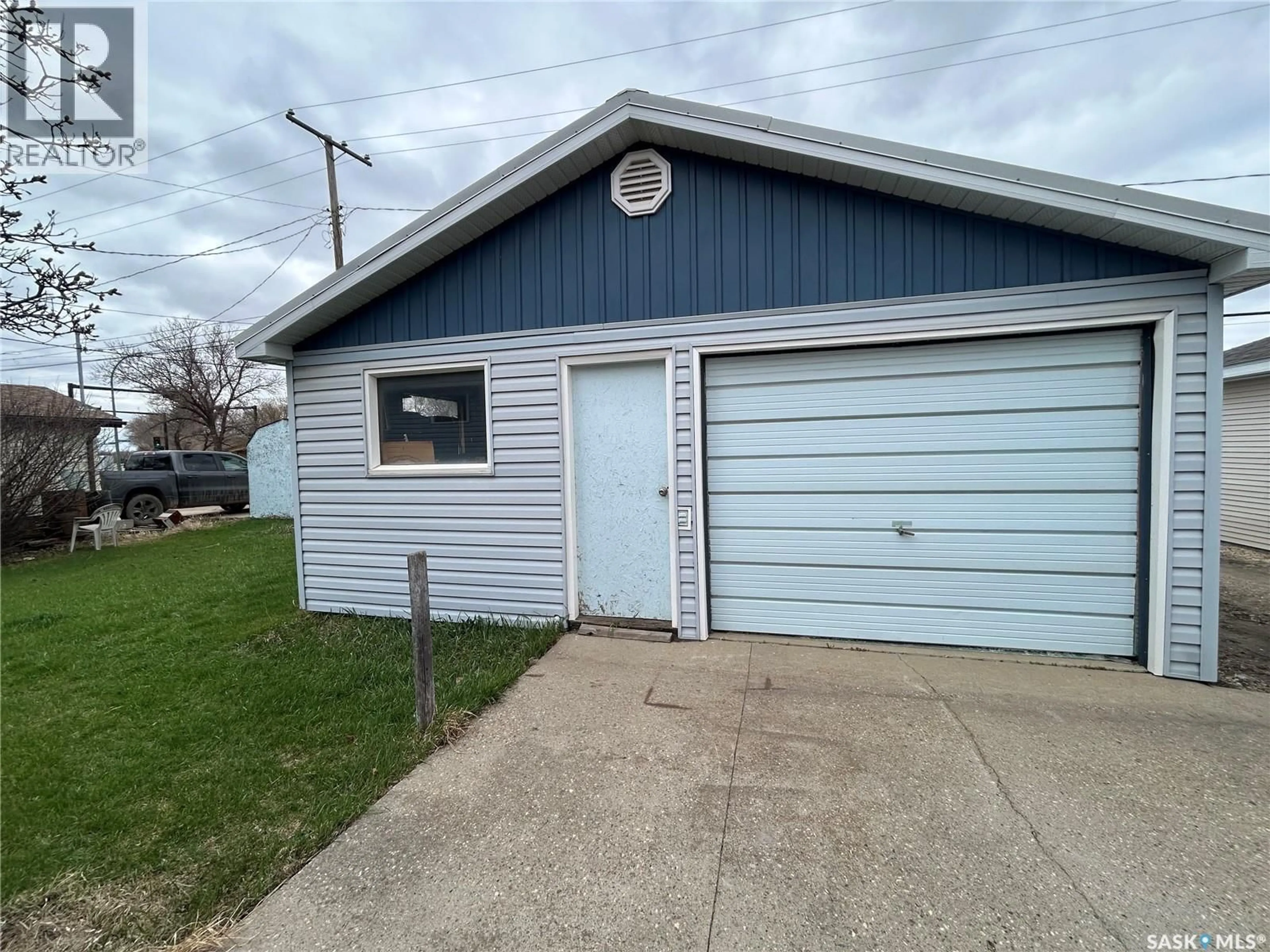 Shed for 260 DUNCAN ROAD, Estevan Saskatchewan S4A0A4