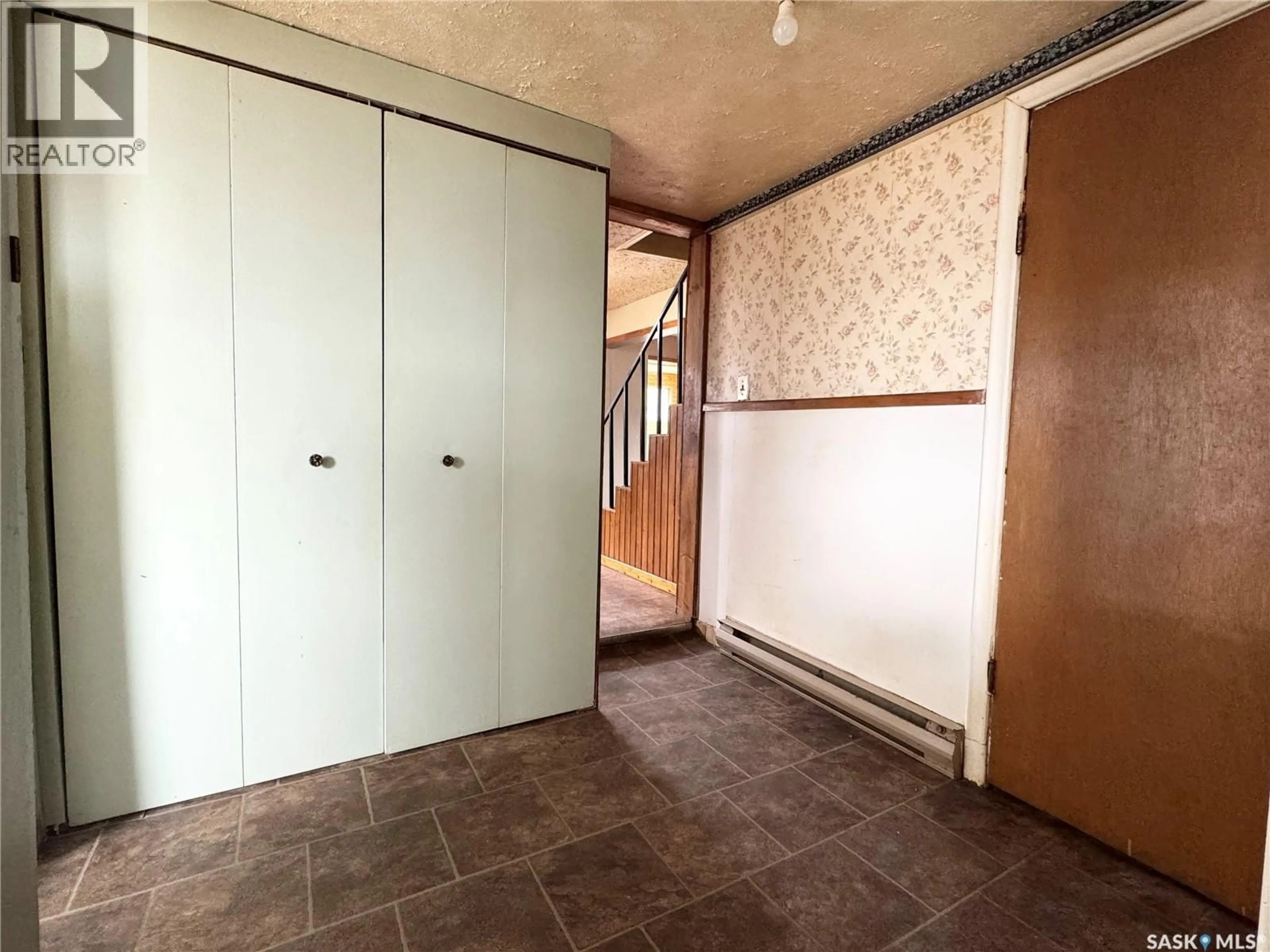 A pic of a room for 107 & 109 OTTER STREET, Cut Knife Saskatchewan S0M0N0