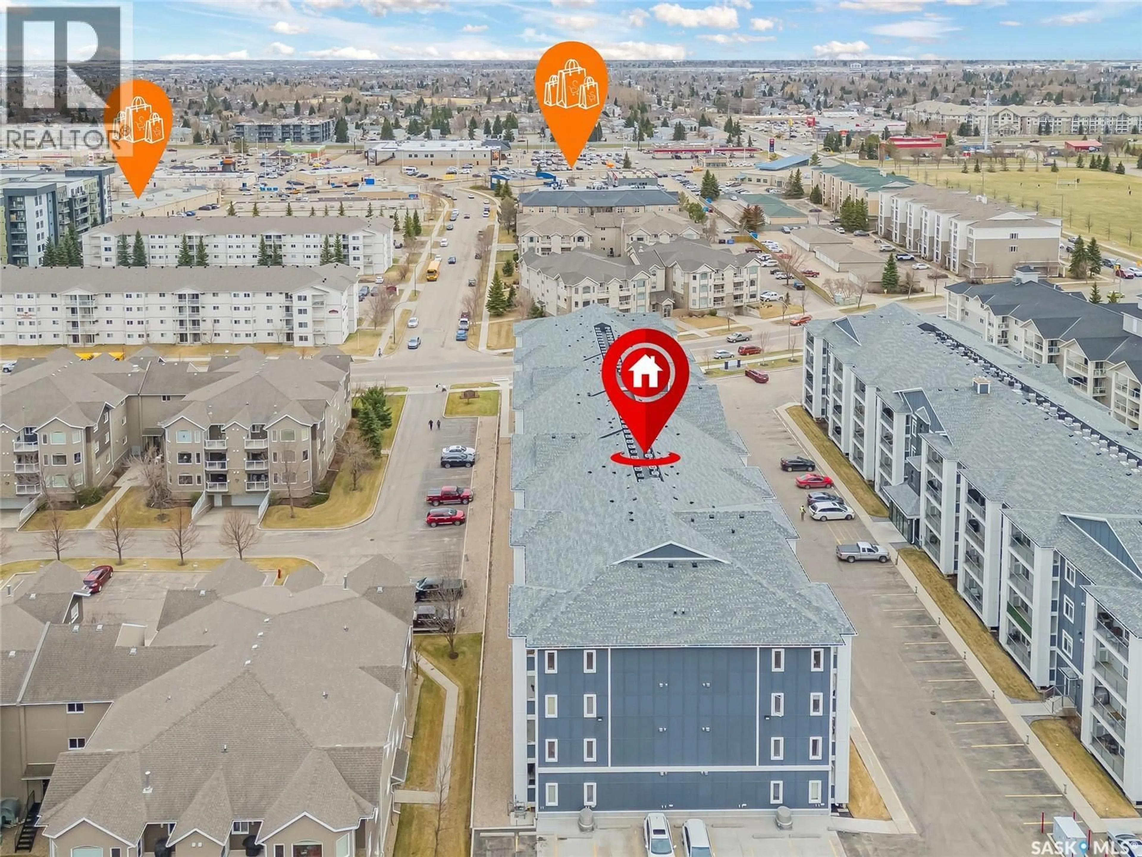 A pic from outside/outdoor area/front of a property/back of a property/a pic from drone, unknown for 363 - 312 NELSON ROAD, Saskatoon Saskatchewan S7S1P2