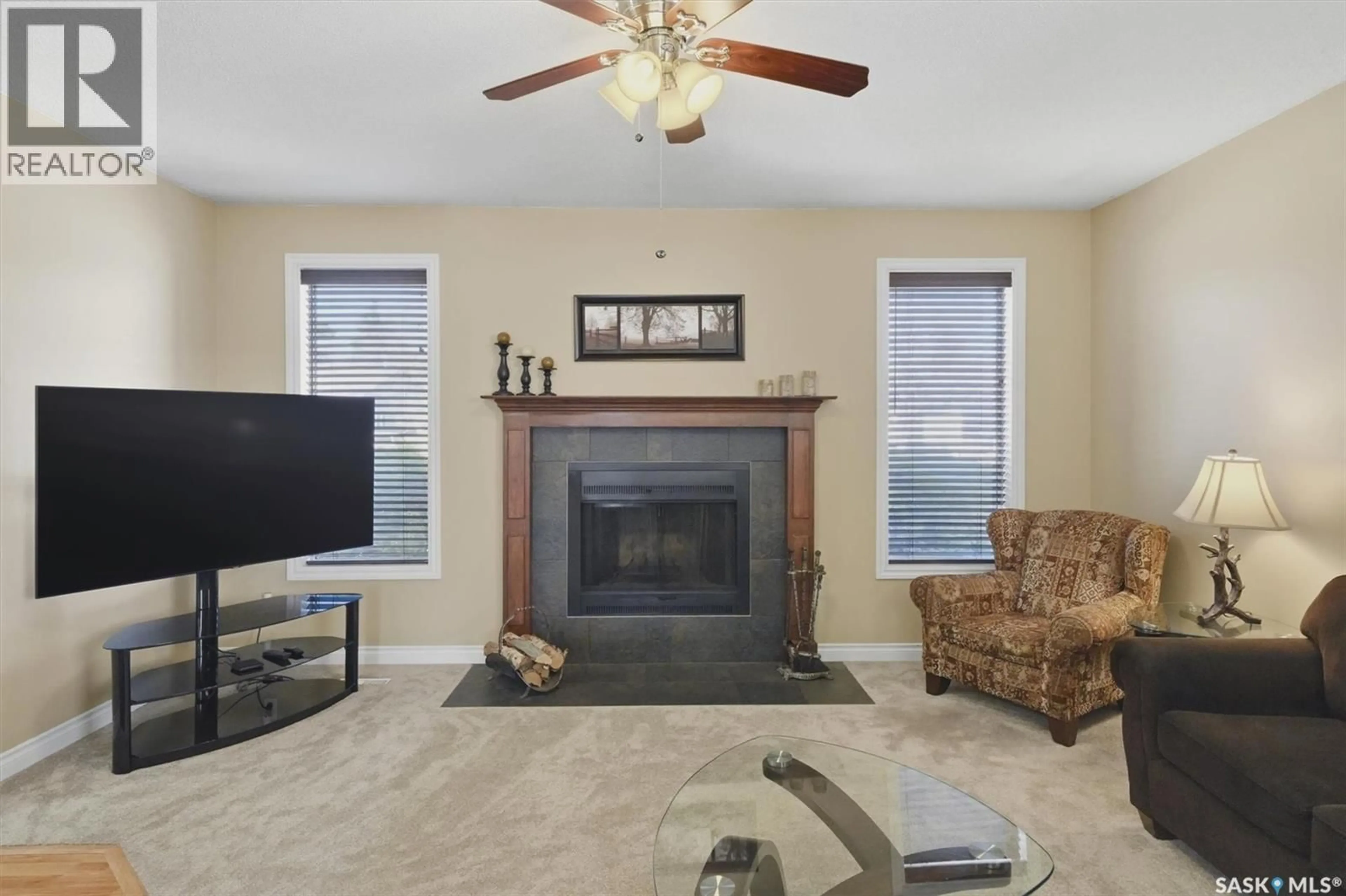 Living room with furniture, unknown for 414 PERREAULT LANE, Saskatoon Saskatchewan S7K6B6