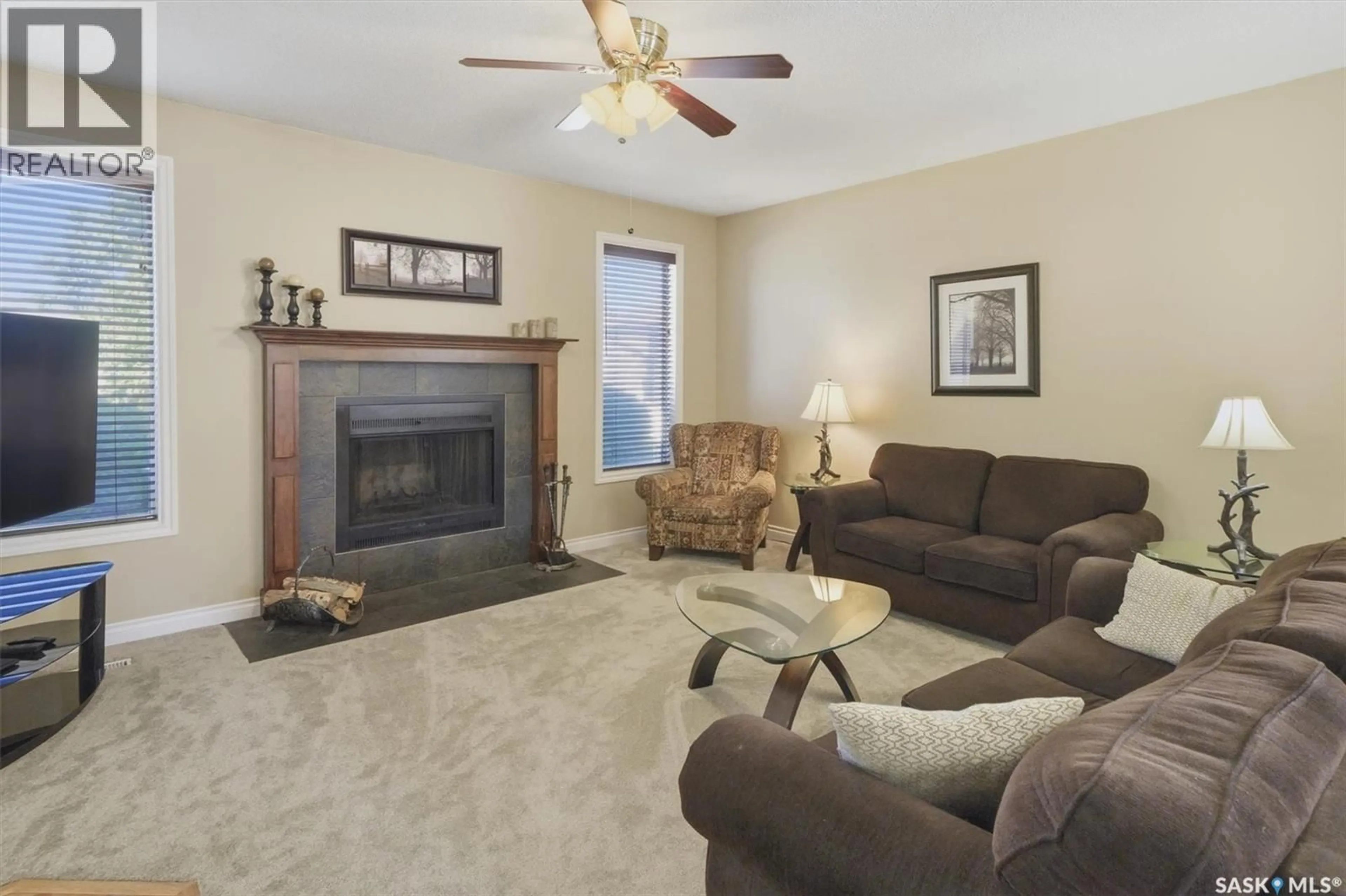 Living room with furniture, unknown for 414 PERREAULT LANE, Saskatoon Saskatchewan S7K6B6