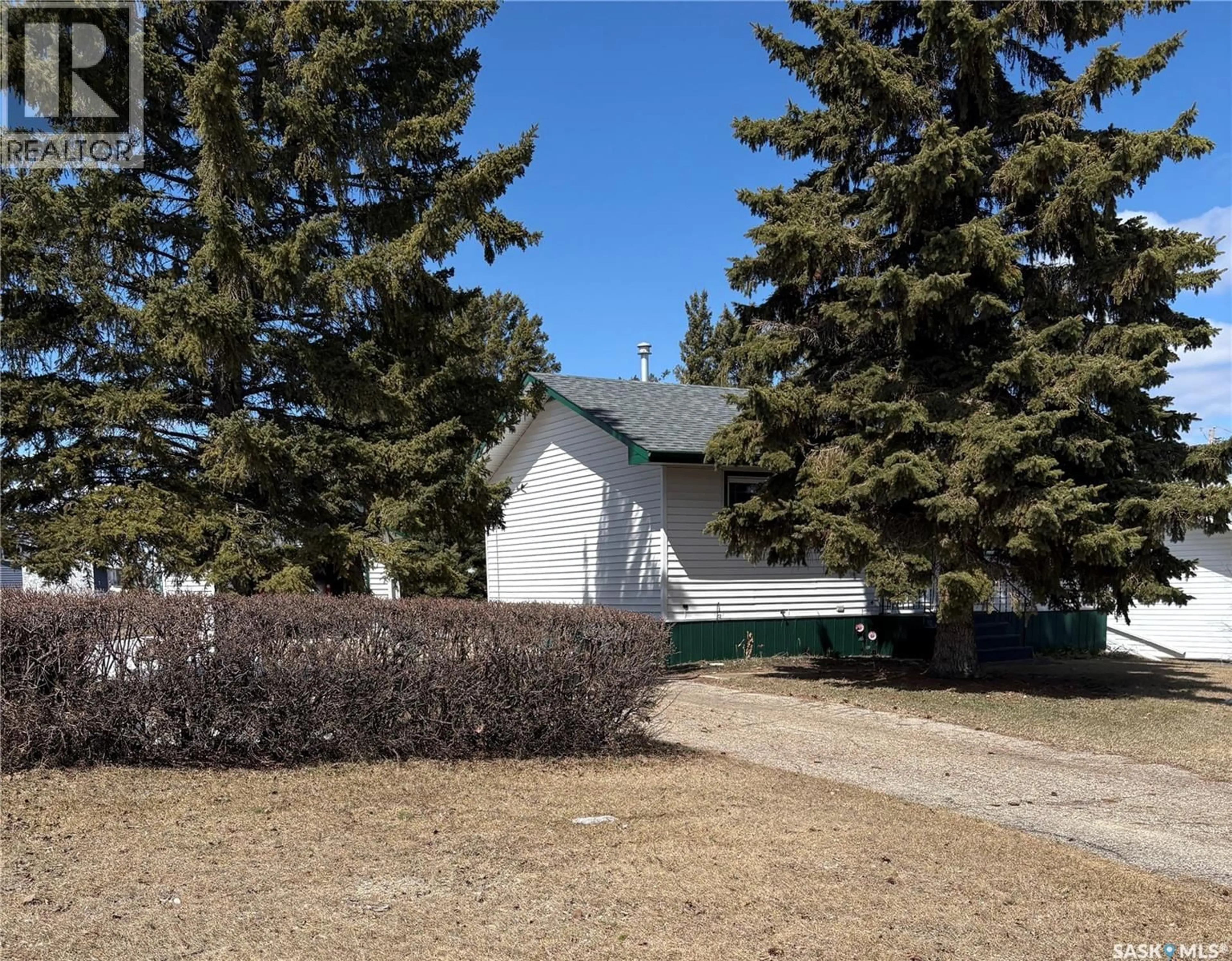 Unknown for 607 HALL STREET, Kelvington Saskatchewan S0A1W0