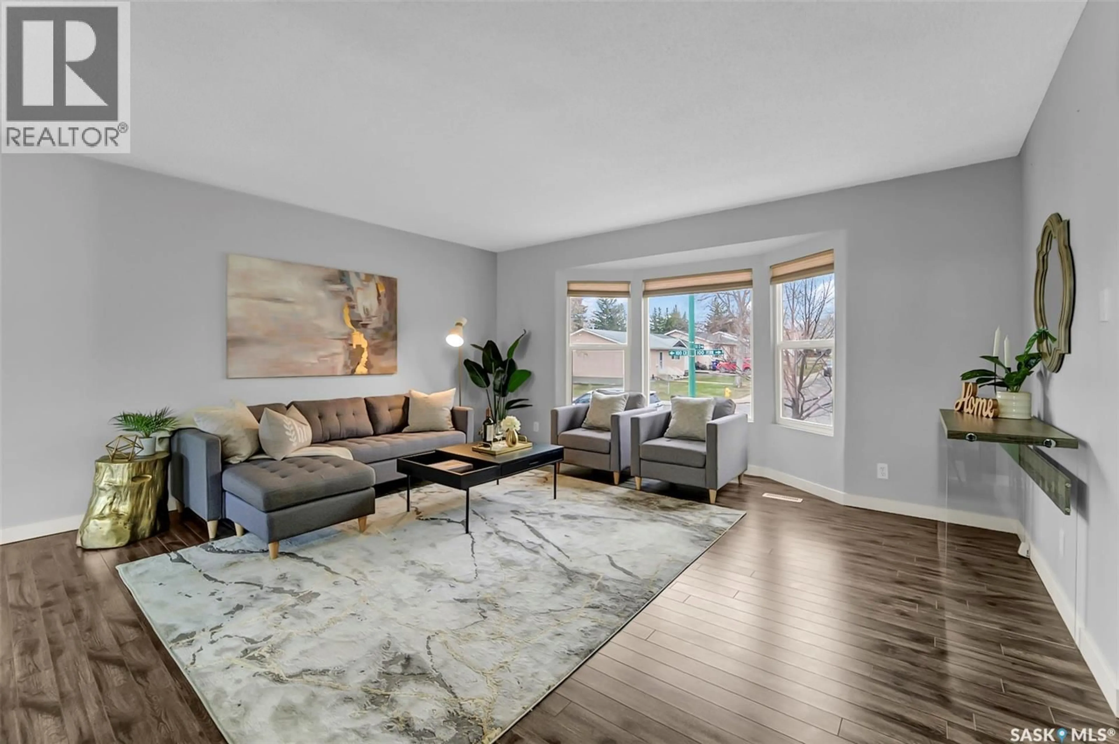 Living room with furniture, unknown for 118 STONE TERRACE, Saskatoon Saskatchewan S7M4J5