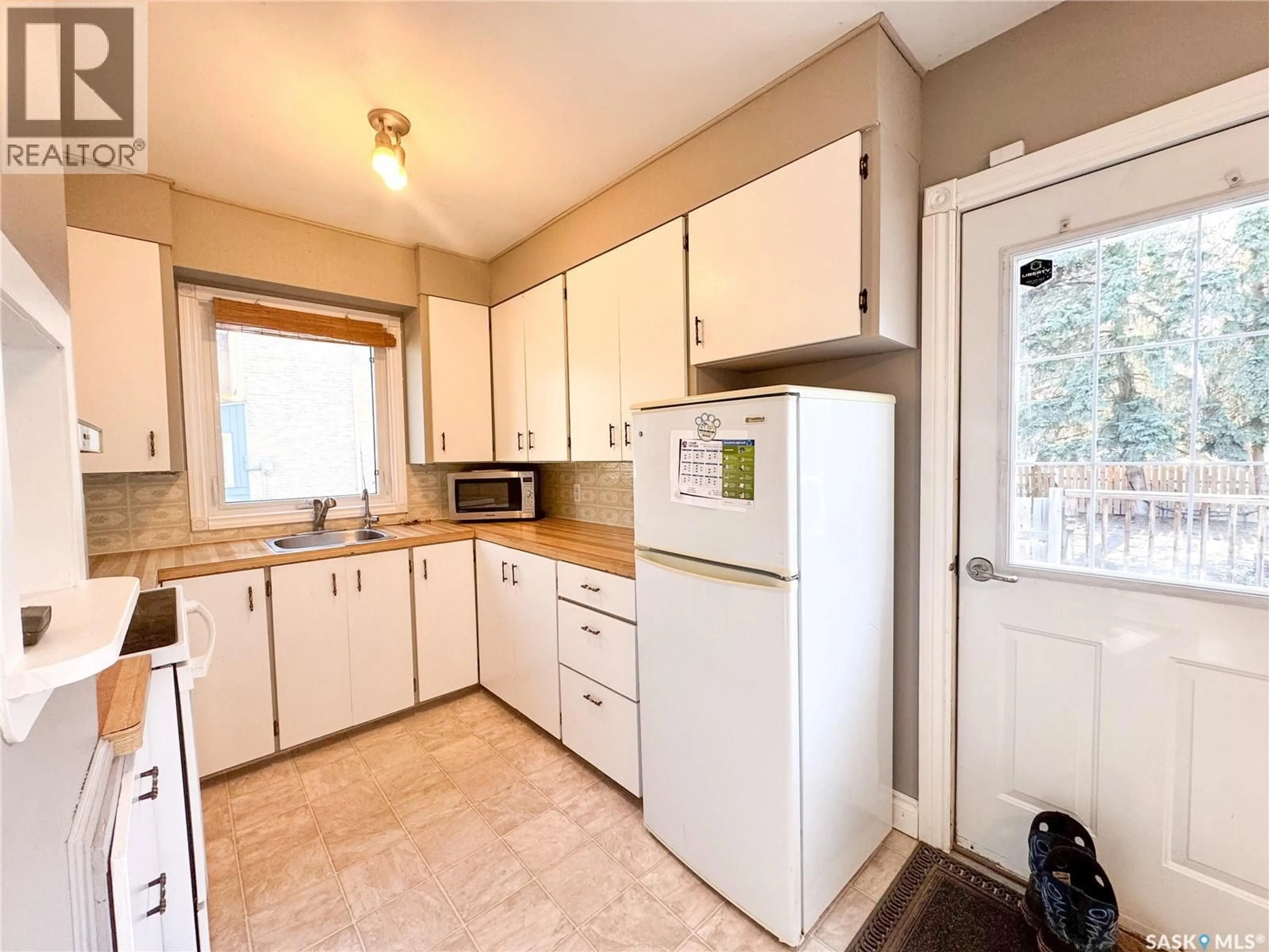 Standard kitchen, unknown for 108 CAIRO STREET, Wolseley Saskatchewan S0G5H0