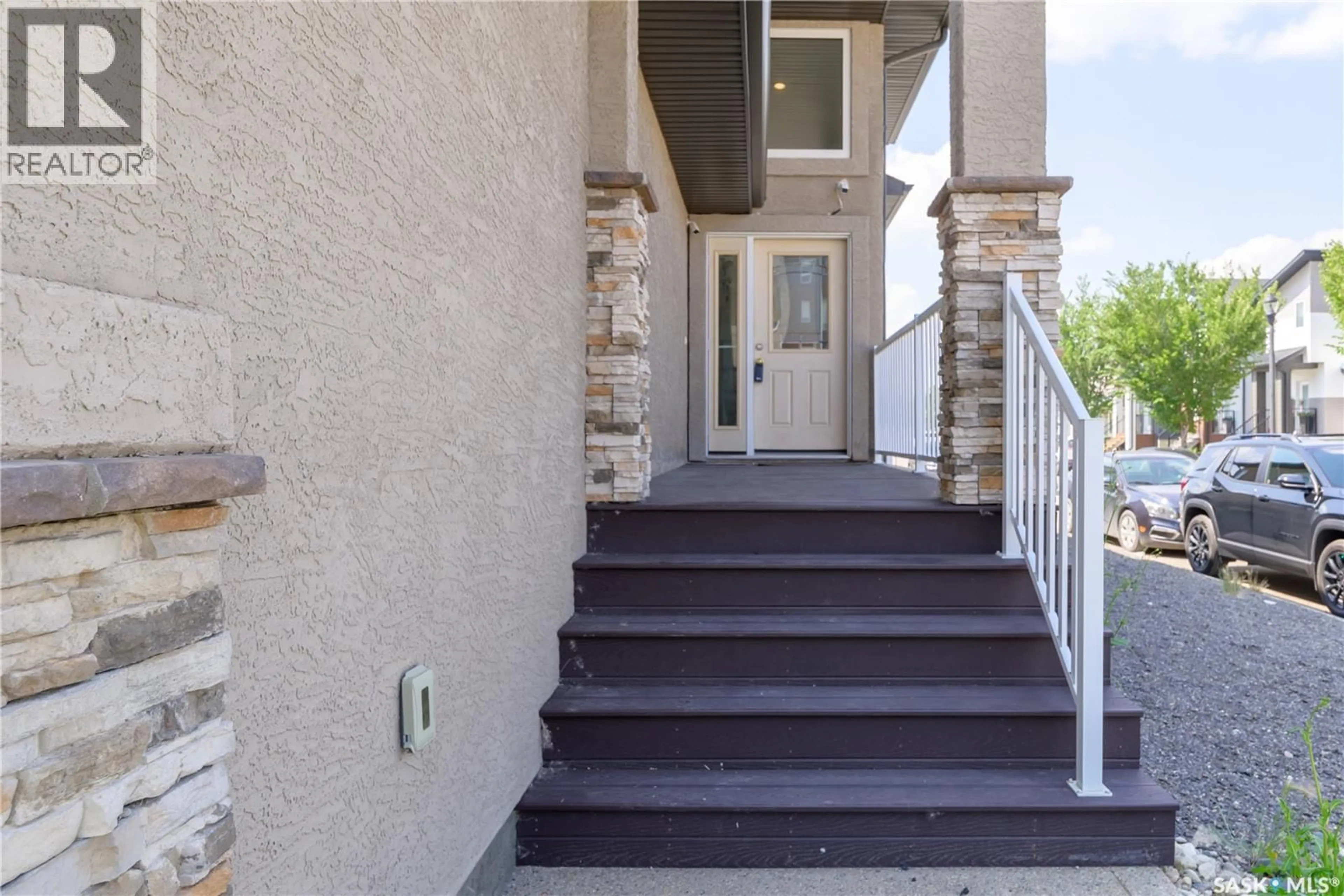 Unknown for 5549 WATERER ROAD, Regina Saskatchewan S4W0N2