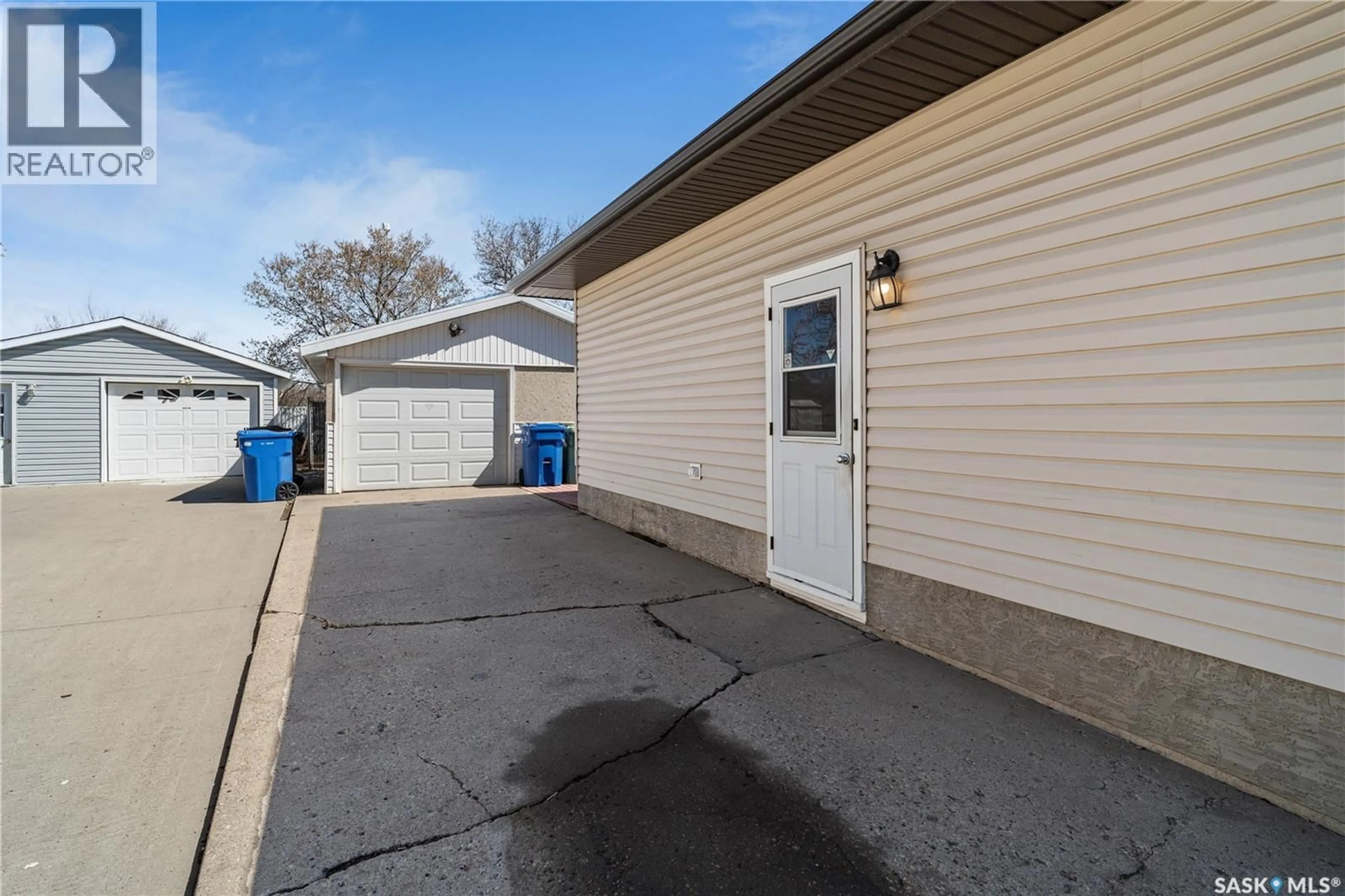 Unknown for 46 HAMMOND ROAD, Regina Saskatchewan S4R3C6