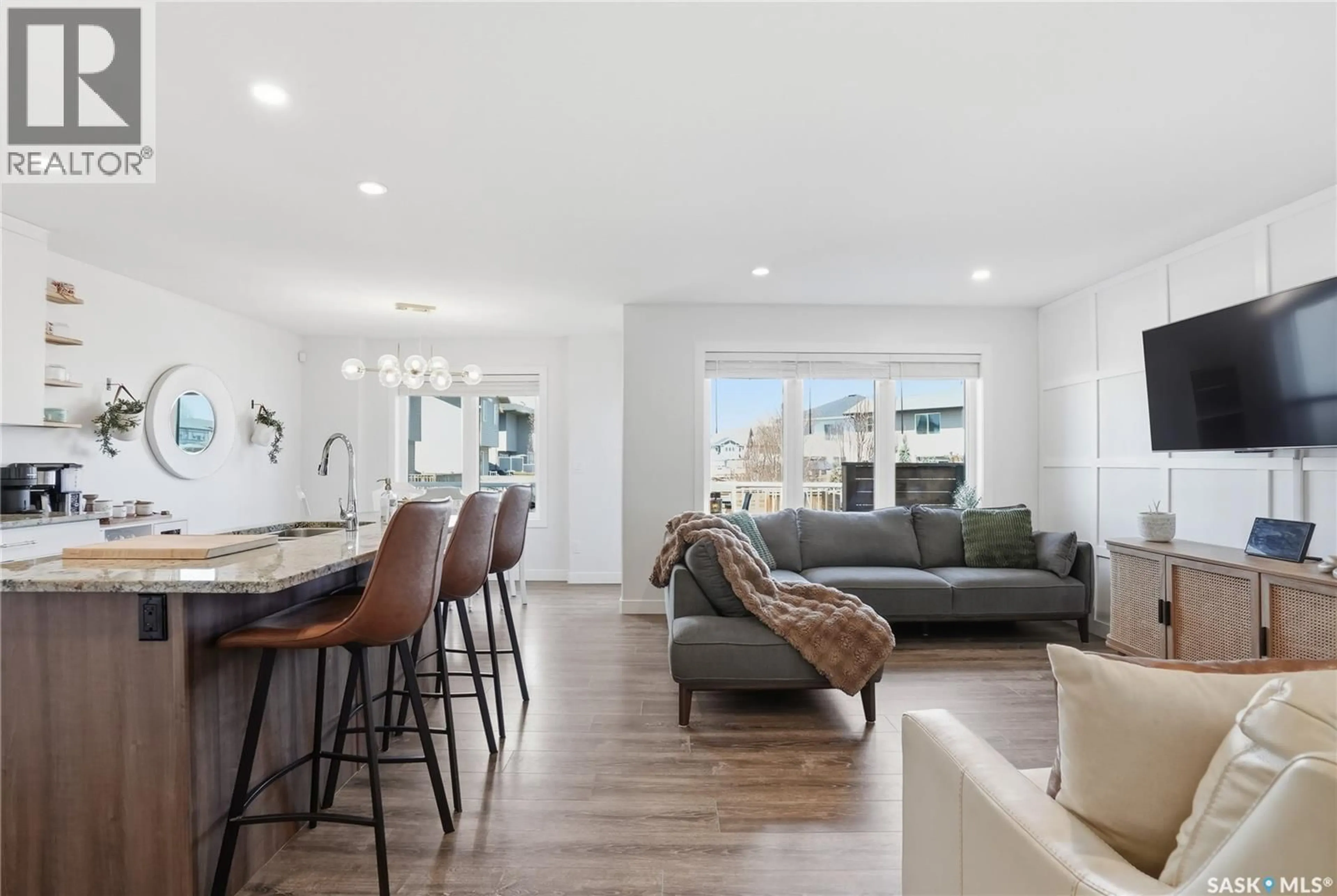 Open concept kitchen, unknown for 810 CHILDERS RISE, Saskatoon Saskatchewan S7L6T9