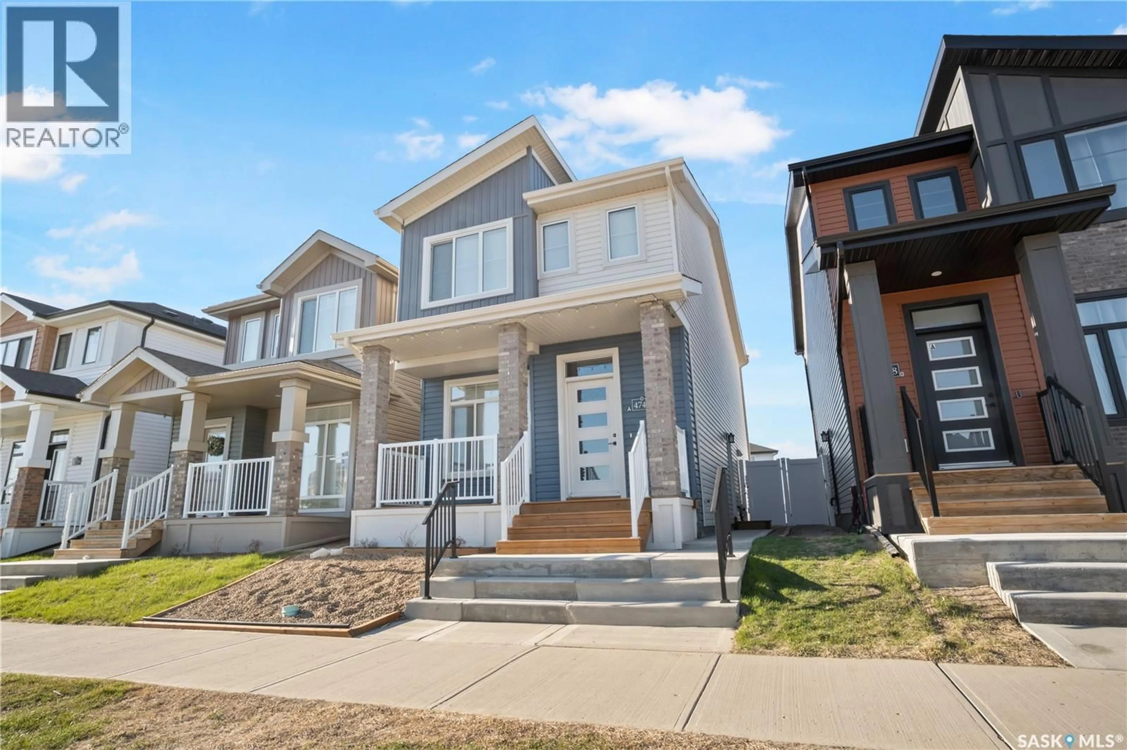 Home with vinyl exterior material, street for 4744 BUCKINGHAM DRIVE, Regina Saskatchewan S4V3X8