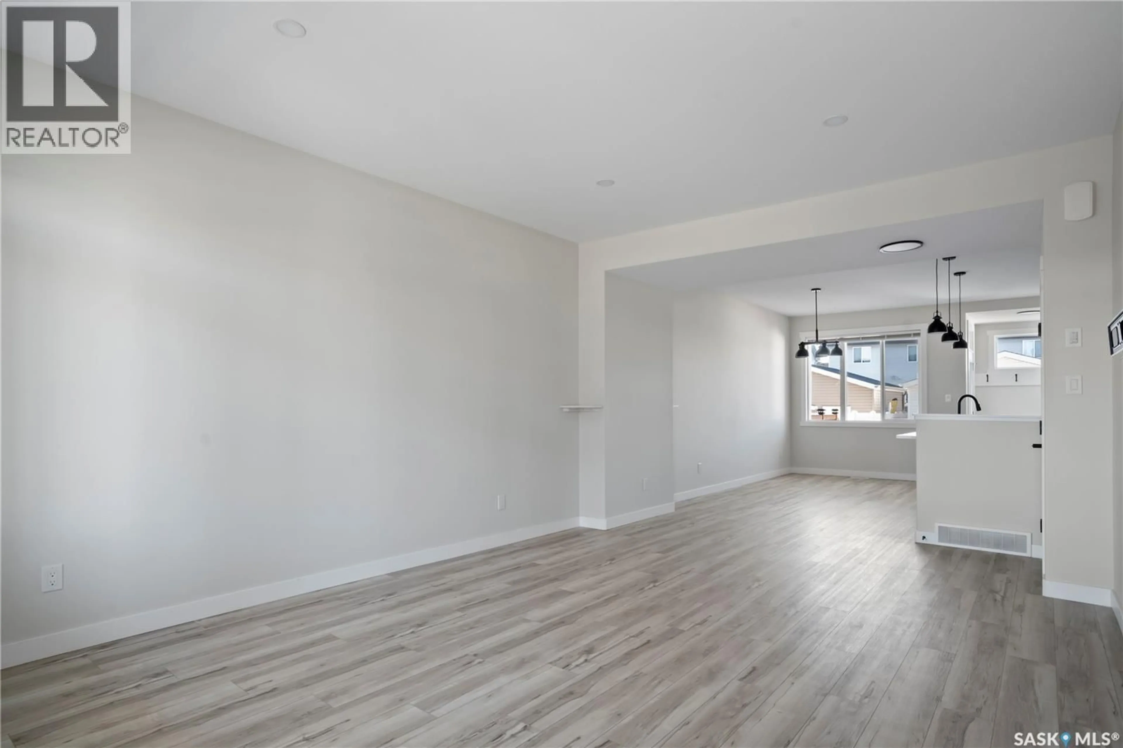 A pic of a room for 4744 BUCKINGHAM DRIVE, Regina Saskatchewan S4V3X8