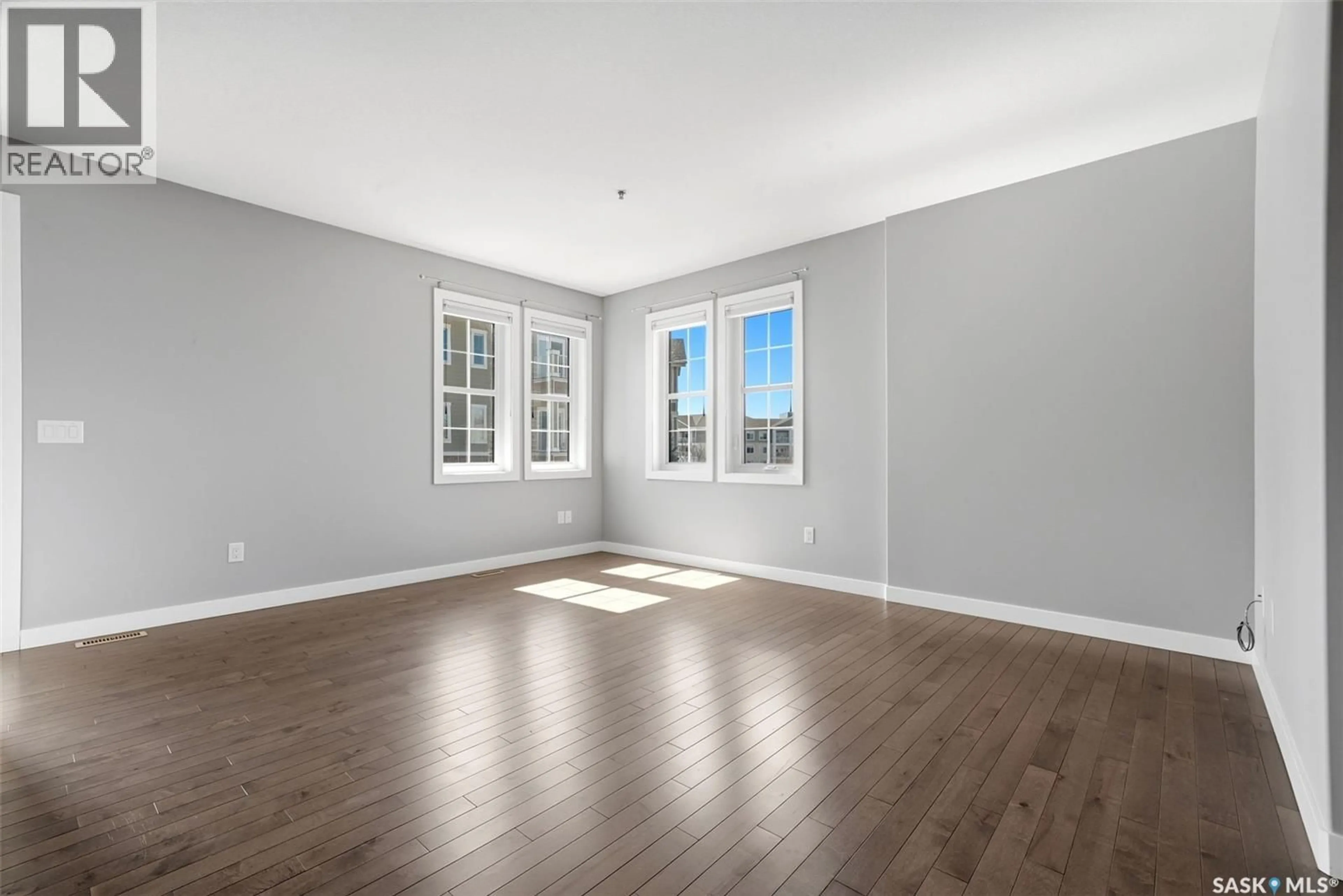 A pic of a room for 305 - 1515 ANSON ROAD, Regina Saskatchewan S4P0E7