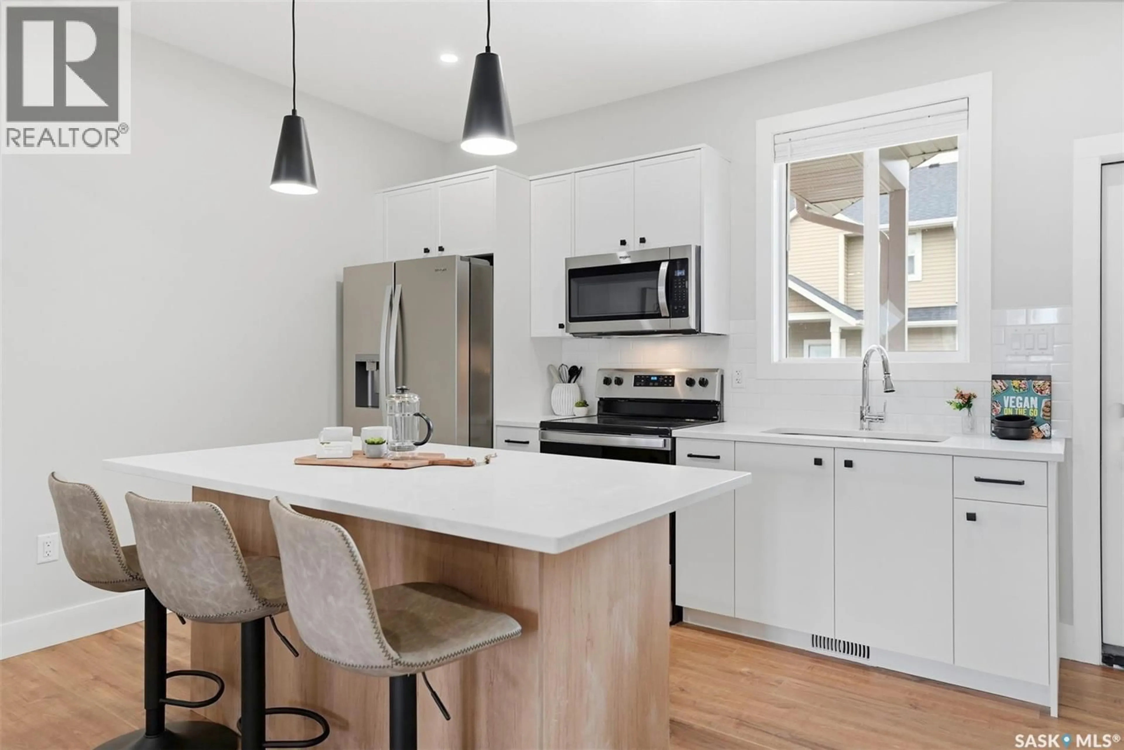 Open concept kitchen, unknown for 129 3220 11TH STREET, Saskatoon Saskatchewan S7M5M4
