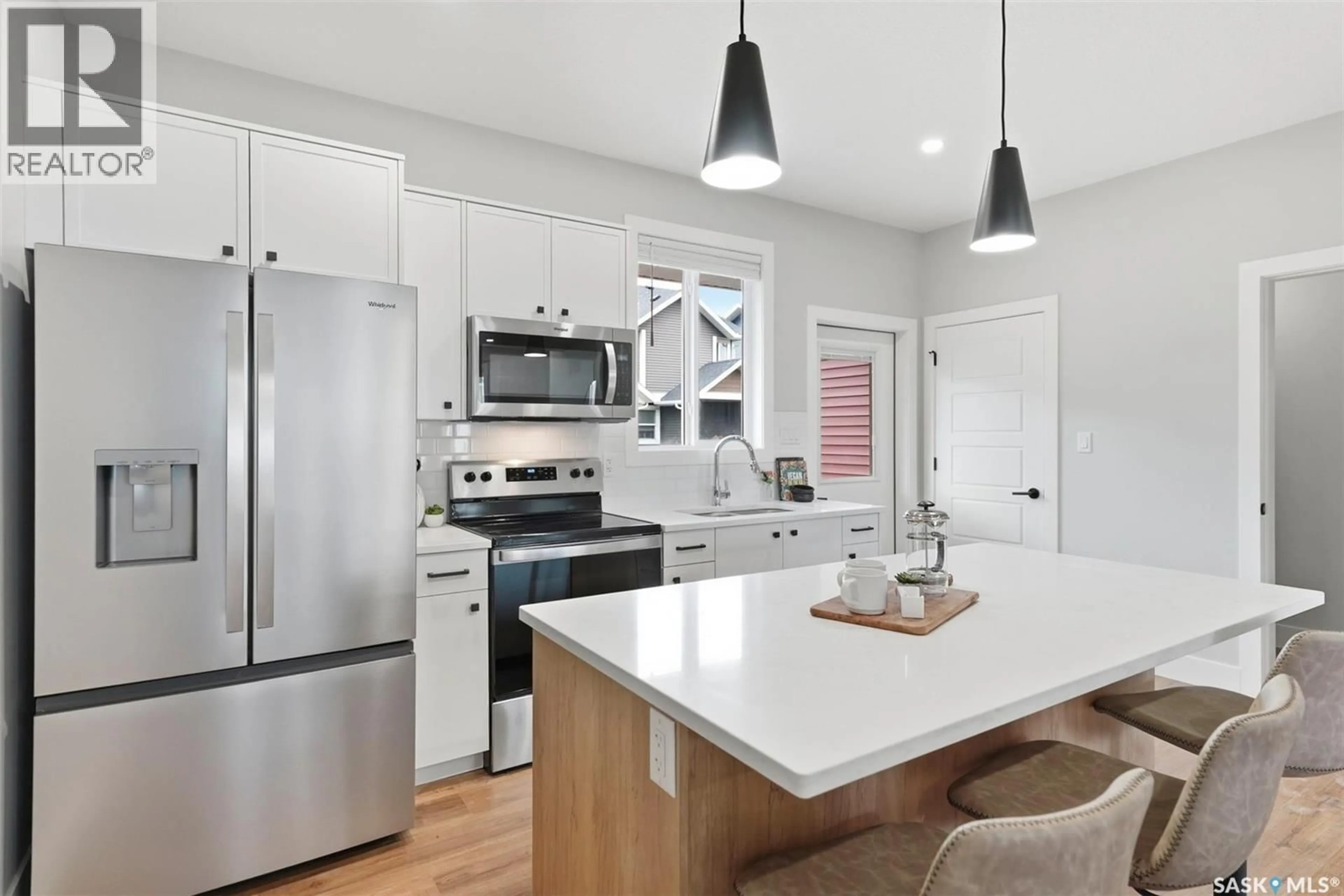 Open concept kitchen, unknown for 129 3220 11TH STREET, Saskatoon Saskatchewan S7M5M4