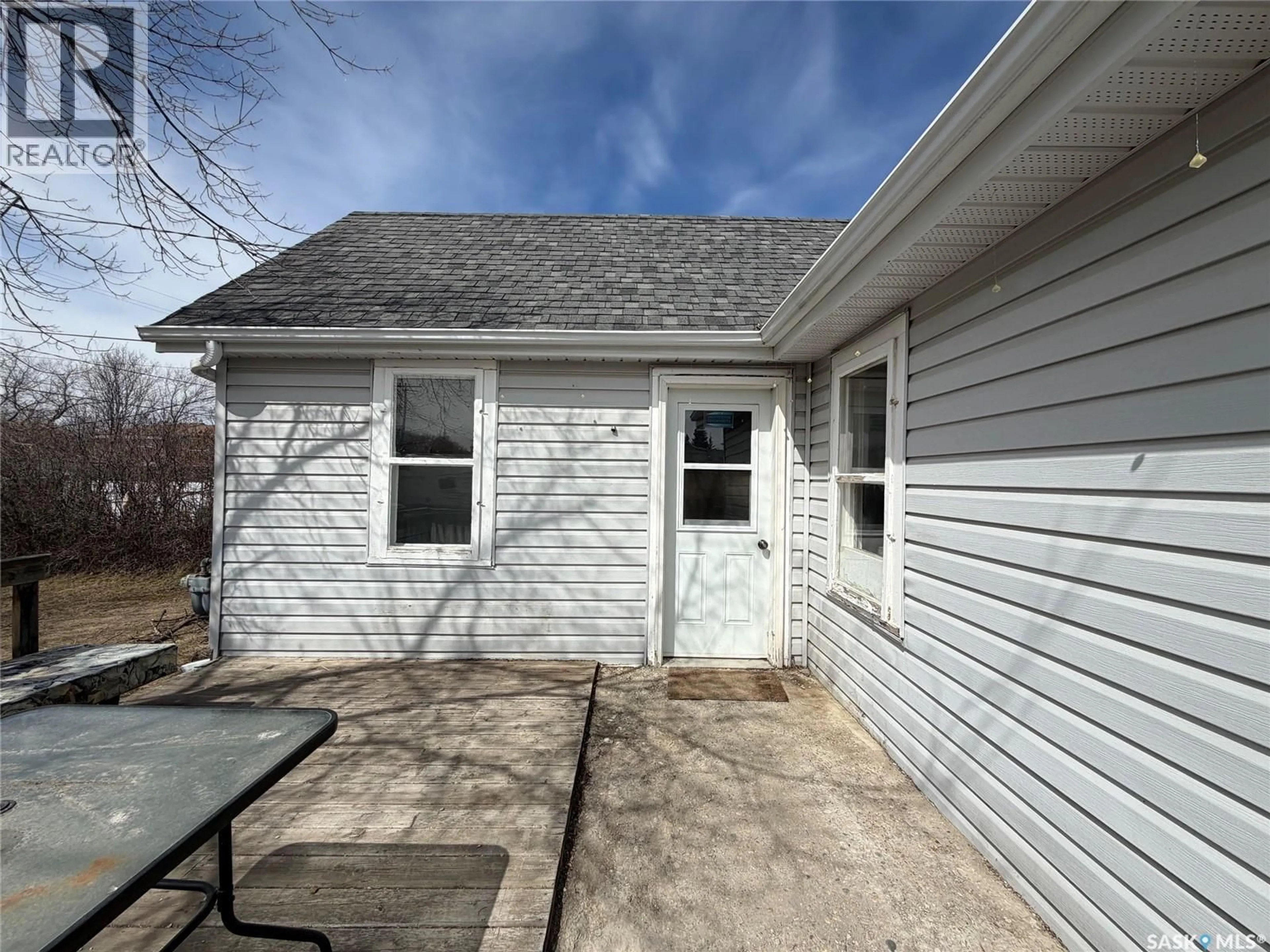 Unknown for 639 ALBERT STREET, Hudson Bay Saskatchewan S0E0Y0