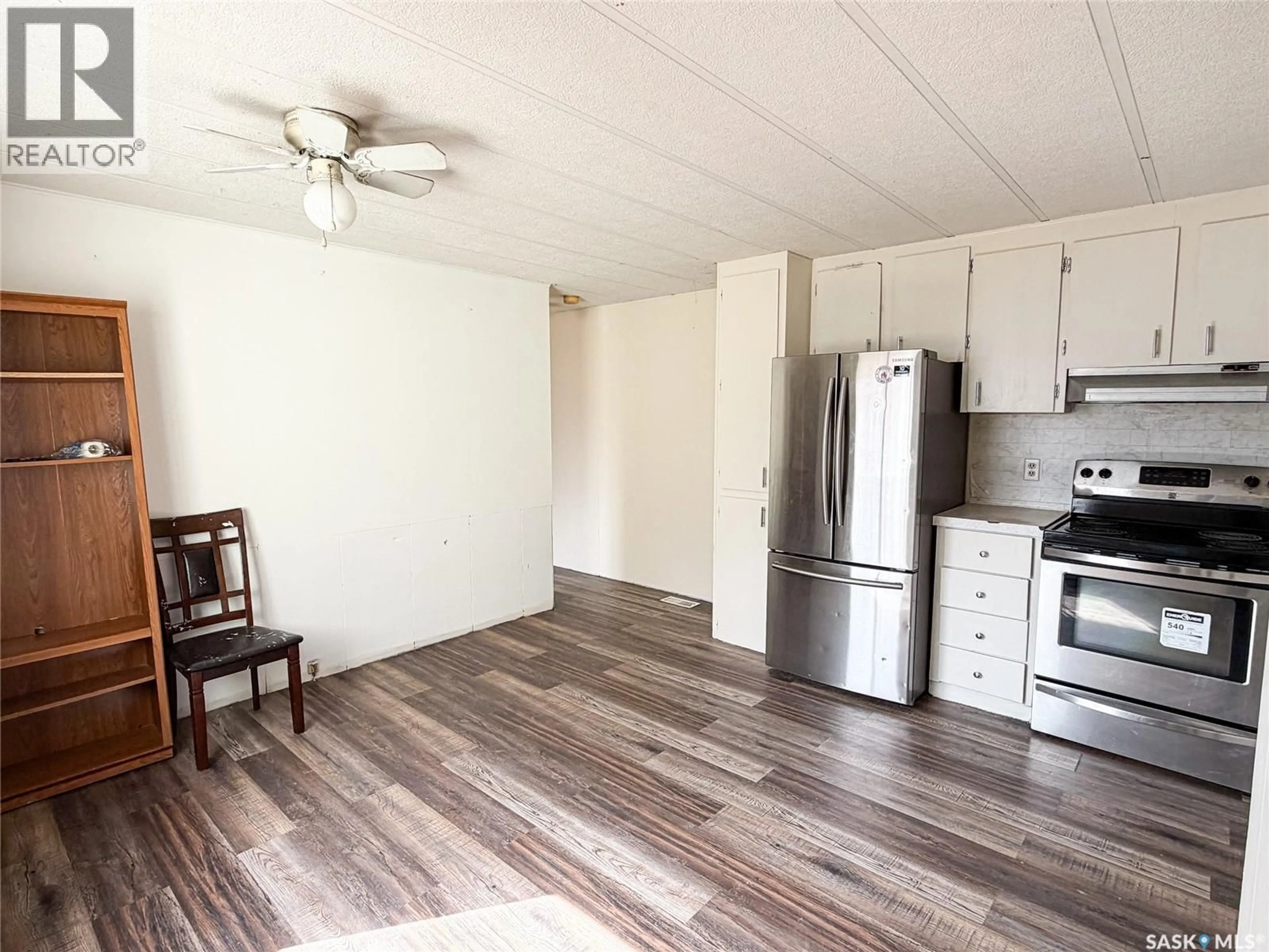 A pic of a room for 56 CLARK CRESCENT, Meadow Lake Saskatchewan S9X1C3
