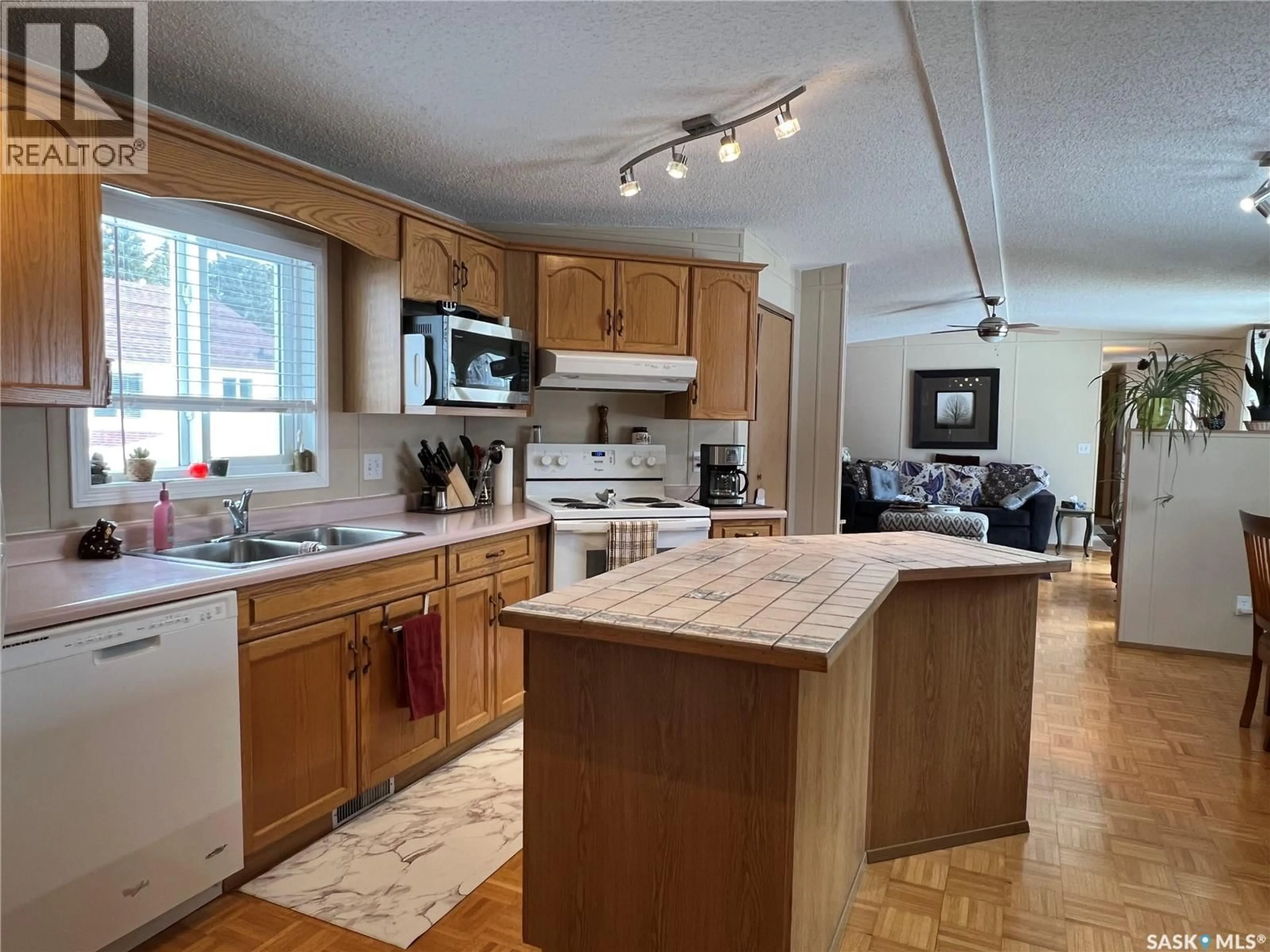 Open concept kitchen, unknown for 513 3RD STREET, Goodsoil Saskatchewan S0M1A0