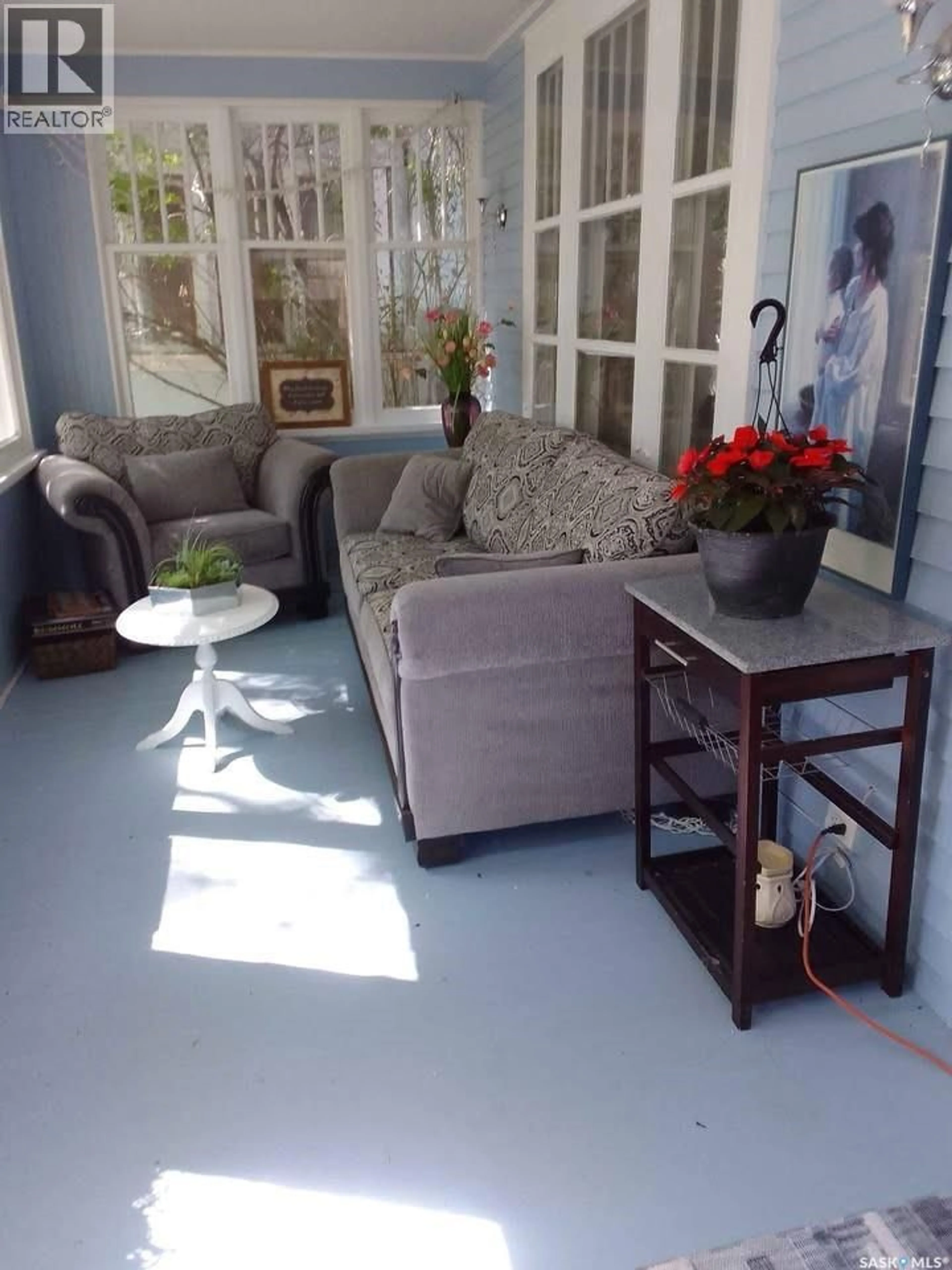Living room with furniture, unknown for 2140 MONTAGUE STREET, Regina Saskatchewan S4T3J9