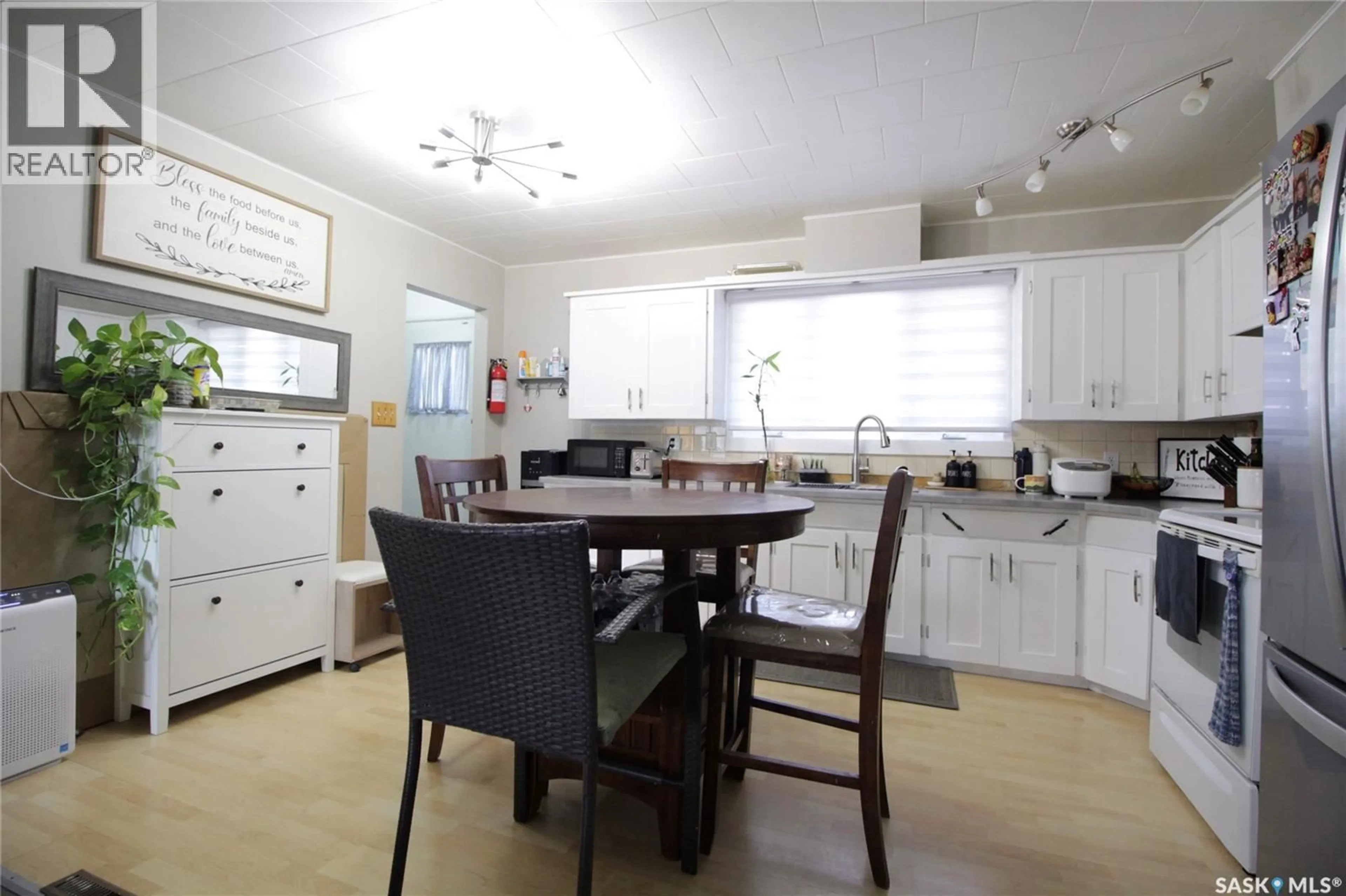 Open concept kitchen, unknown for 1101 GORDON STREET, Moosomin Saskatchewan S0G3N0
