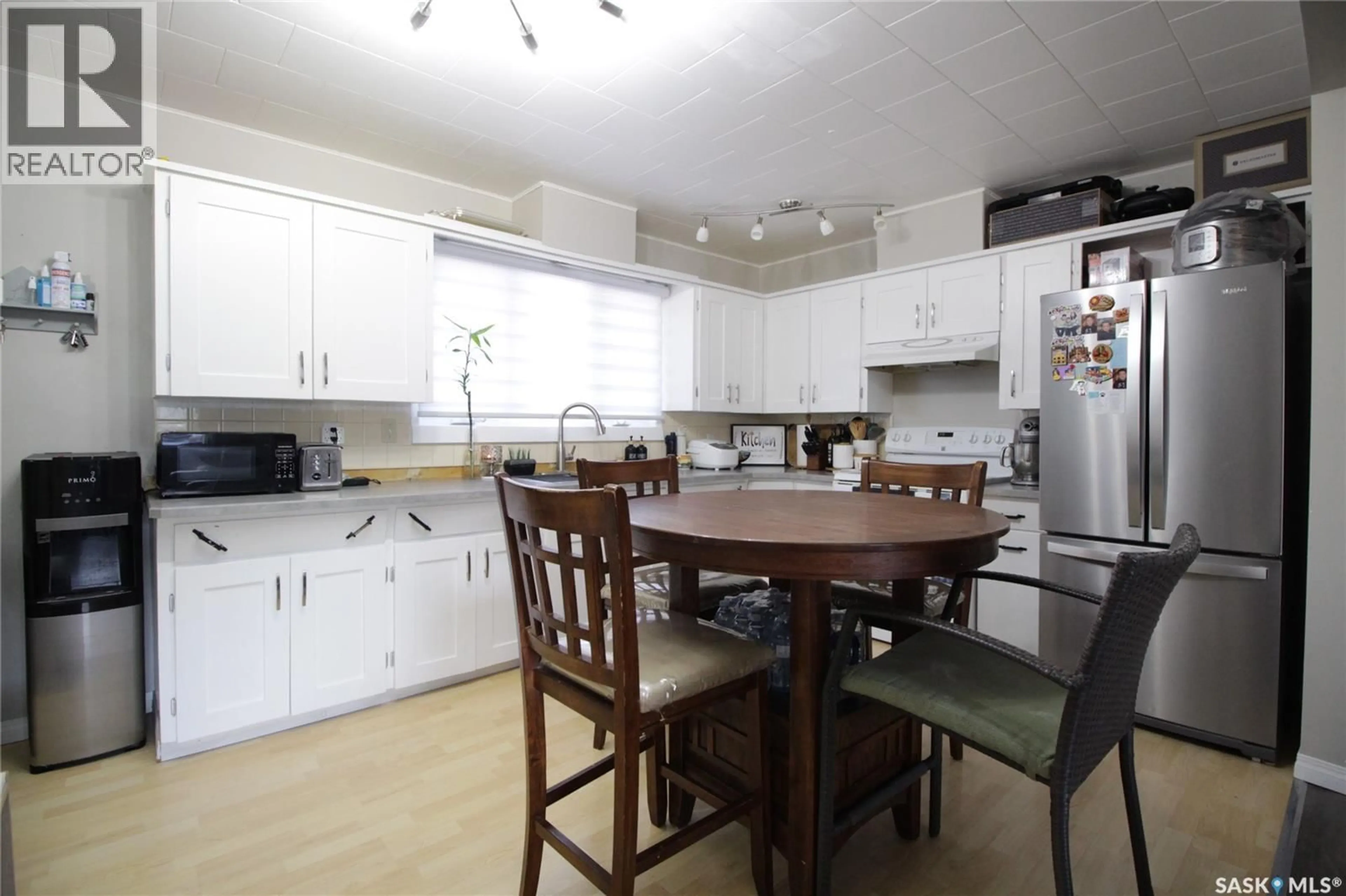Standard kitchen, unknown for 1101 GORDON STREET, Moosomin Saskatchewan S0G3N0