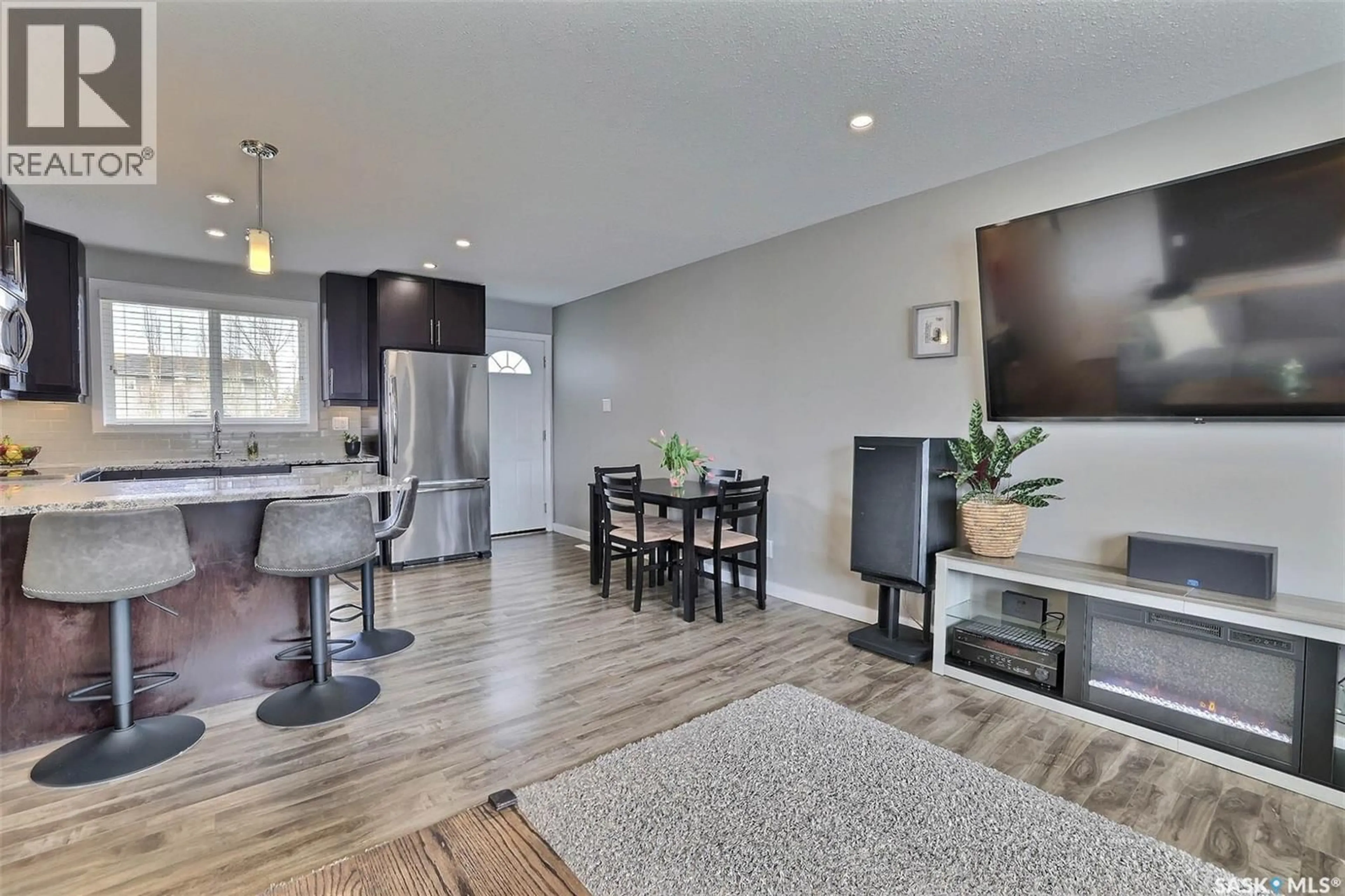 Open concept kitchen, unknown for 110 FULTON DRIVE, Regina Saskatchewan S4X1G1