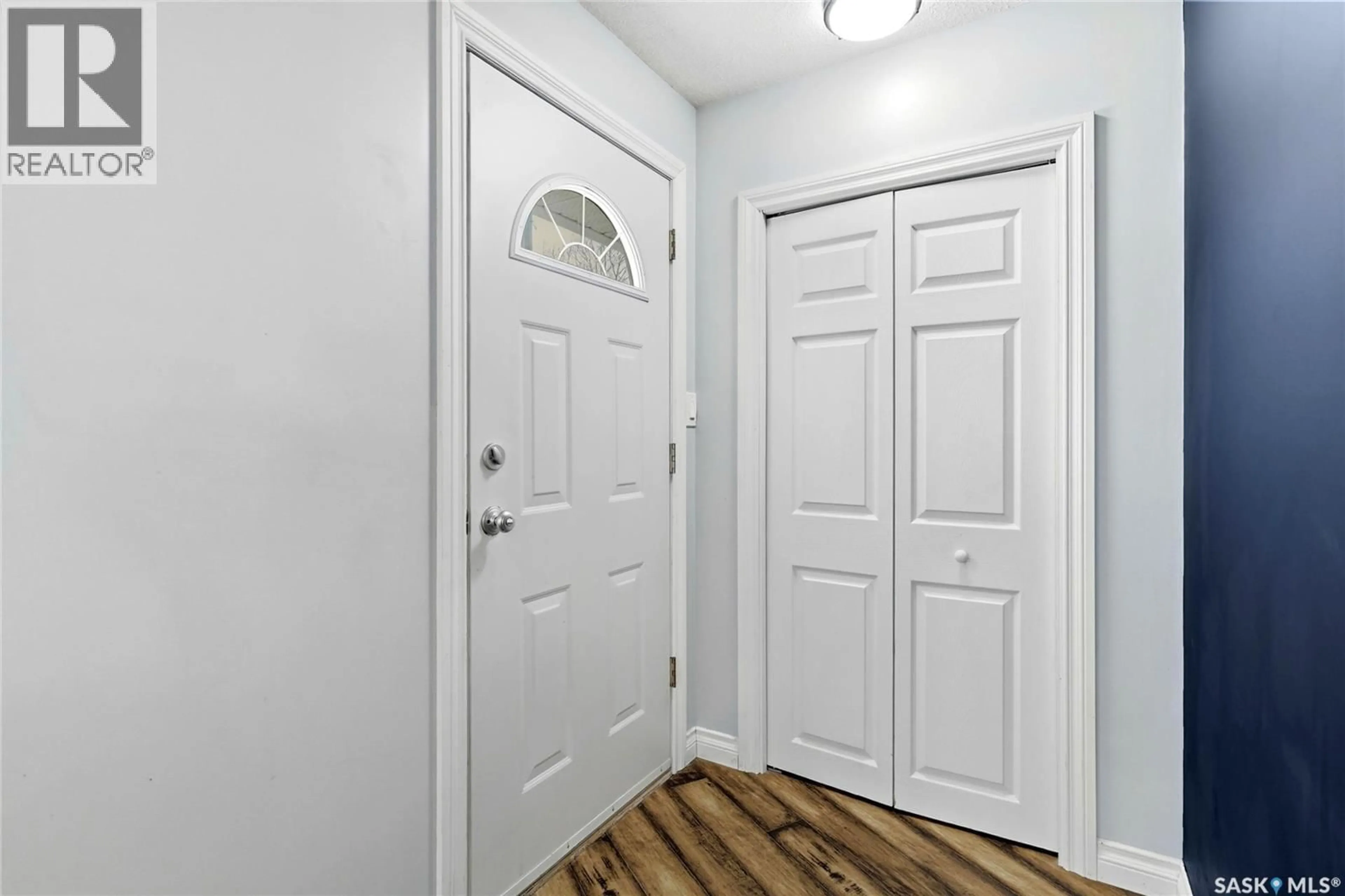 Indoor entryway for 105 QUEEN STREET, Milestone Saskatchewan S0G3L0