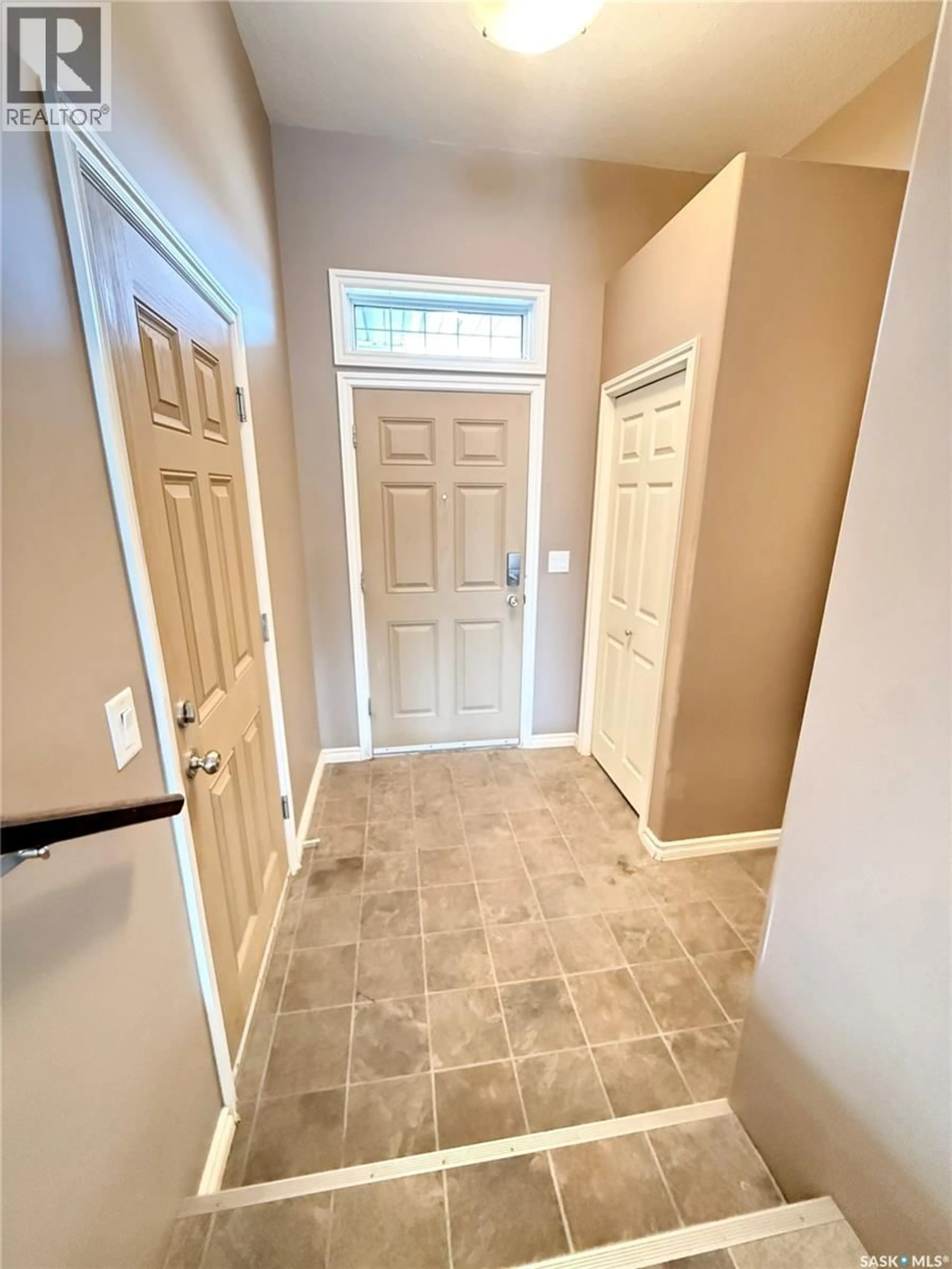 Indoor entryway for 602 BARBER CRESCENT, Weyburn Saskatchewan S4H0M9