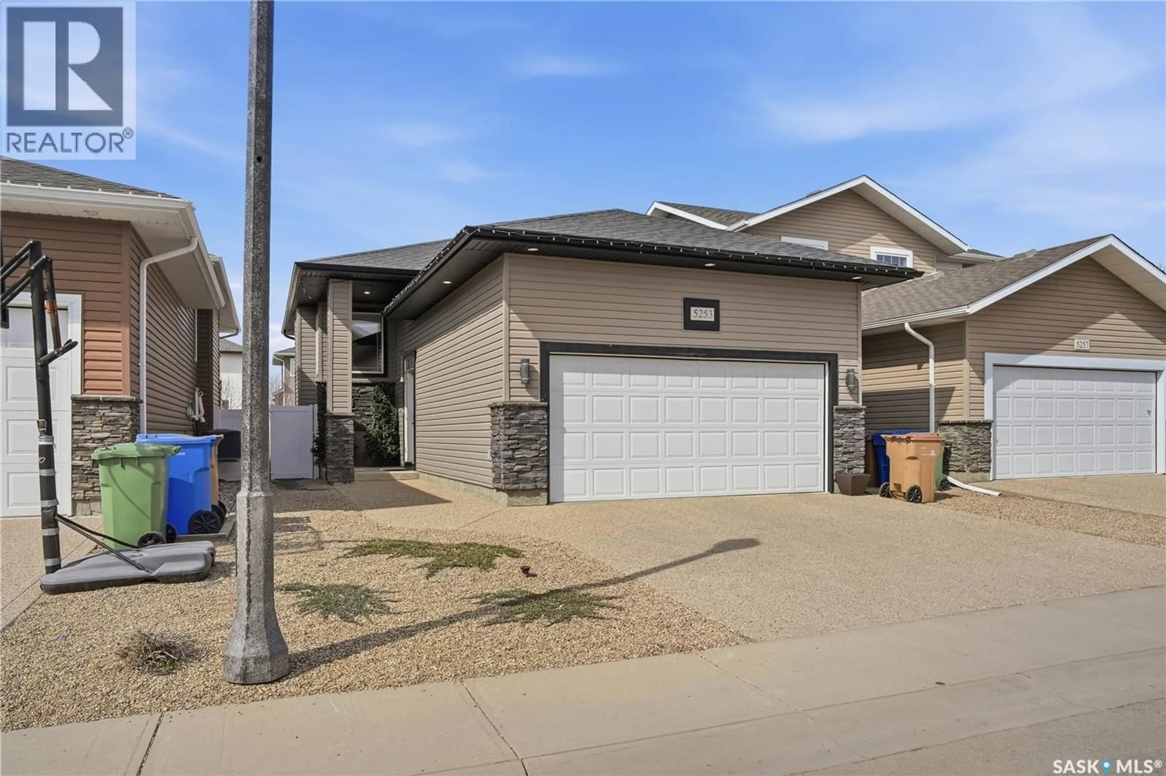 Unknown for 5253 AERIAL CRESCENT, Regina Saskatchewan S4W0C8
